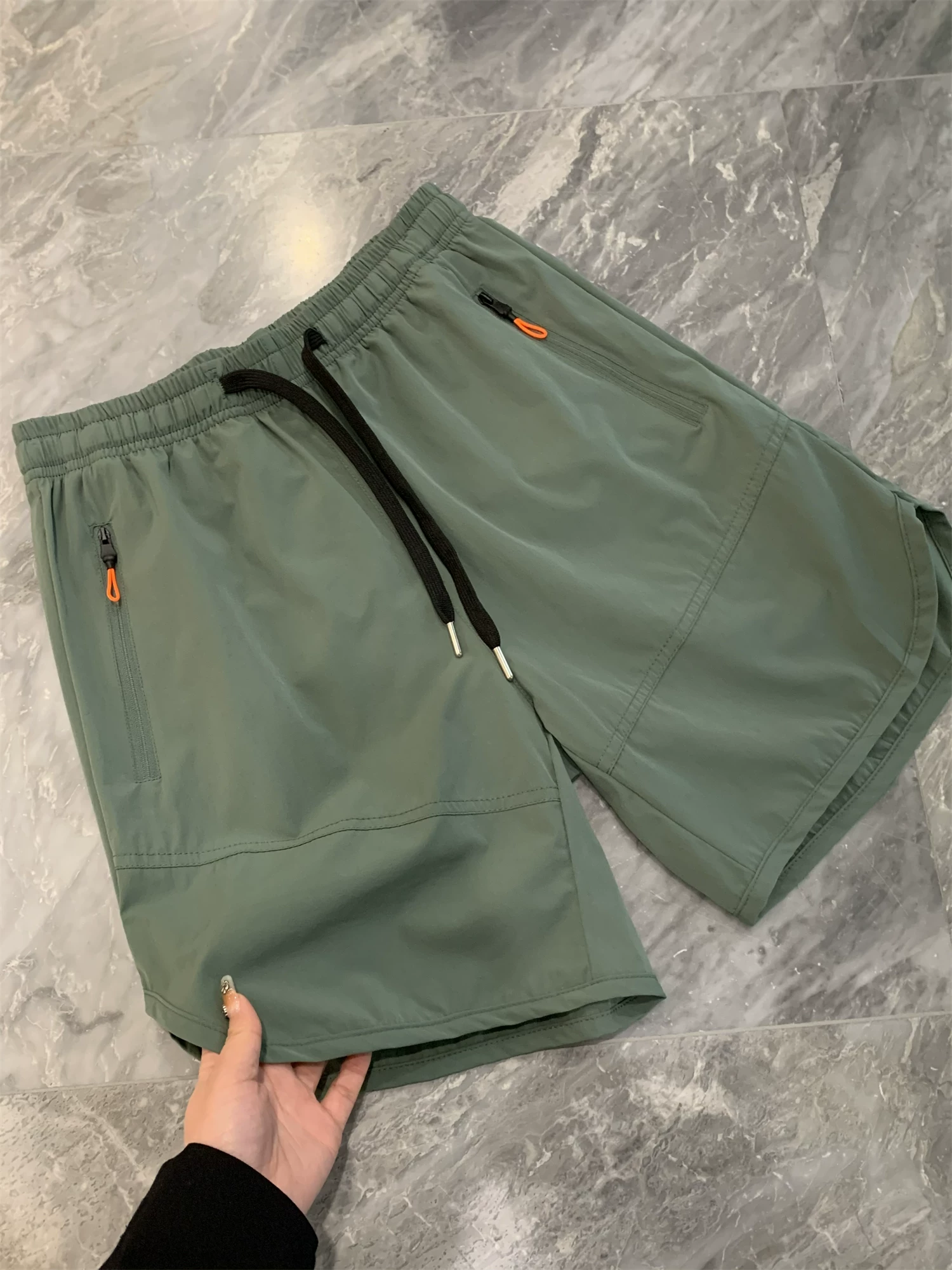 Don Quixote Outdoor! Quần short nam mùa hè đơn giản, nhanh khô, nhẹ, thoáng khí, kiểu dáng thời trang năm điểm.
