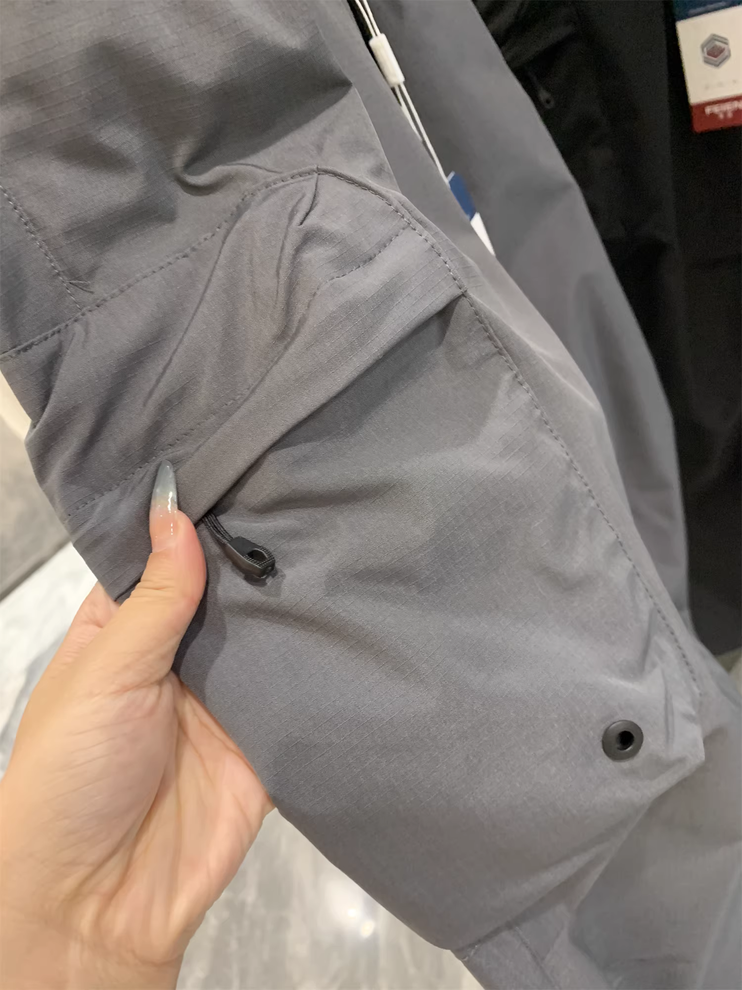 Don Quixote Urban Light Outdoor! May đo ba chiều! Quần áo bảo hộ lao động ngoài trời thoáng khí ba chiều mùa hè dành cho nam giới