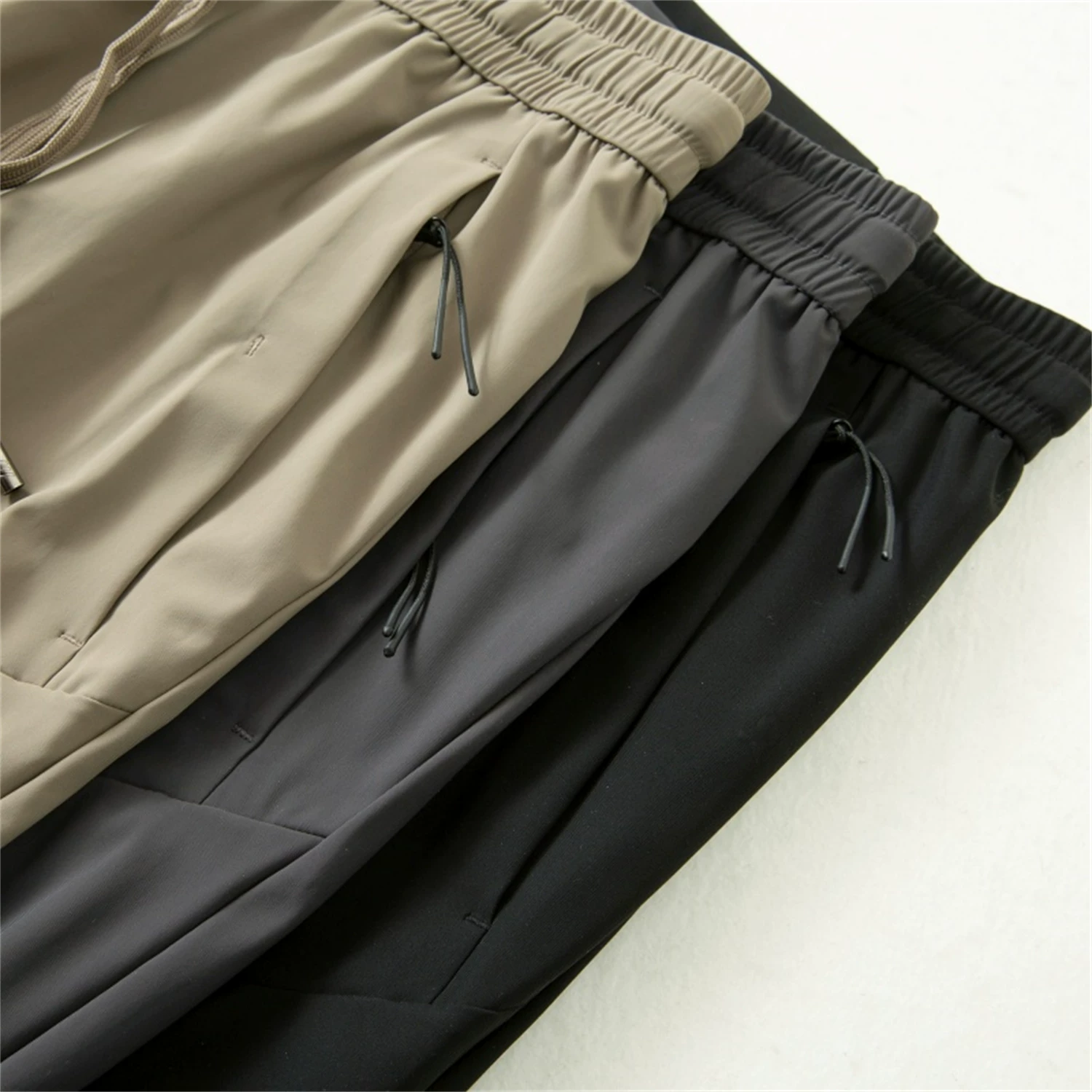 Quần điều hòa Don Quixote Ice Silk! Siêu mát, co giãn bốn chiều, lưng thun mùa hè, quần ống thẳng, quần dài dành cho nam.