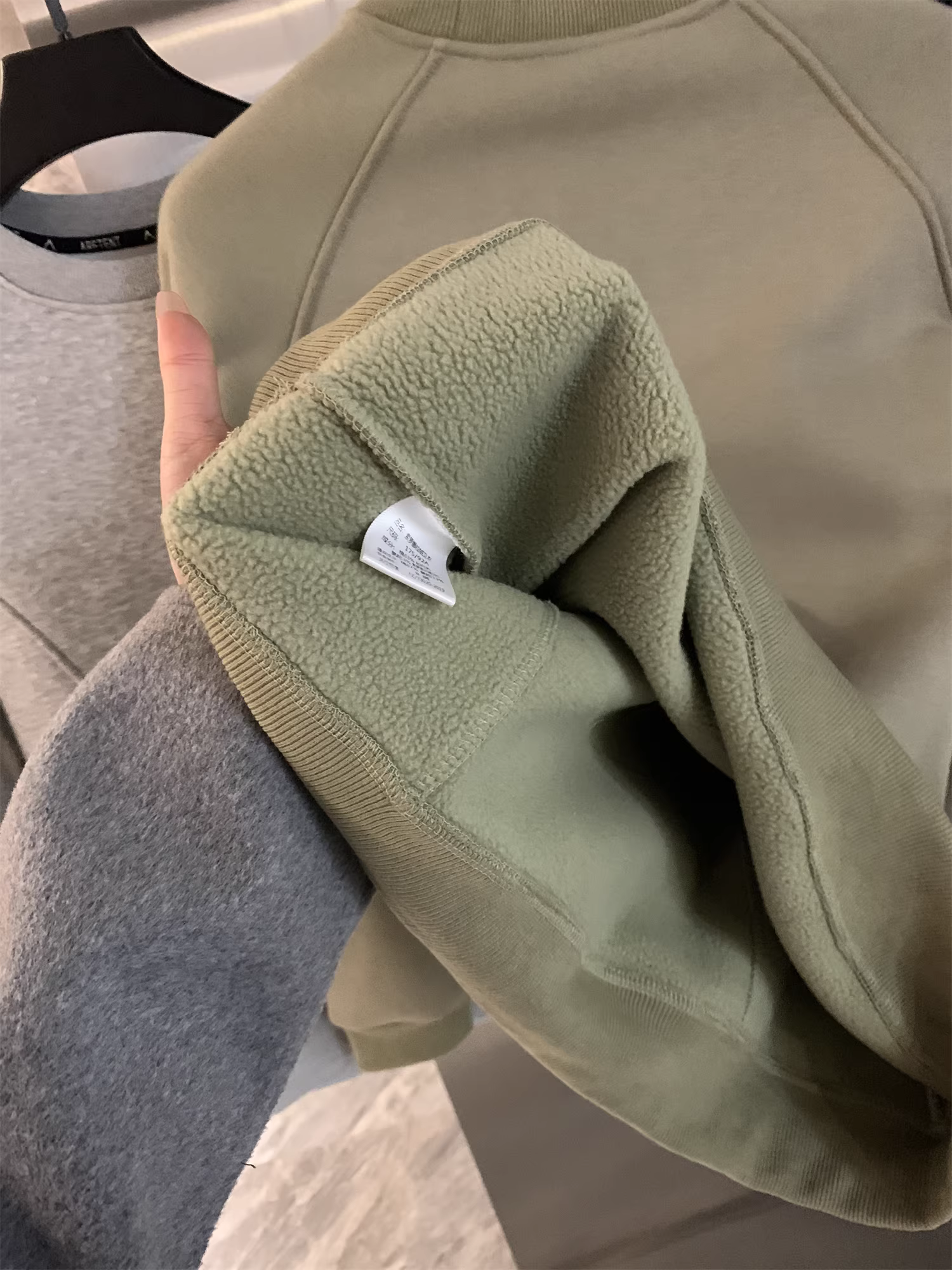 Áo len lông cừu đa năng Don Quixote Solona! Áo len cổ tròn giữ ấm lót lông cừu 3D may đo dành cho cặp đôi mùa thu đông hợp thời trang