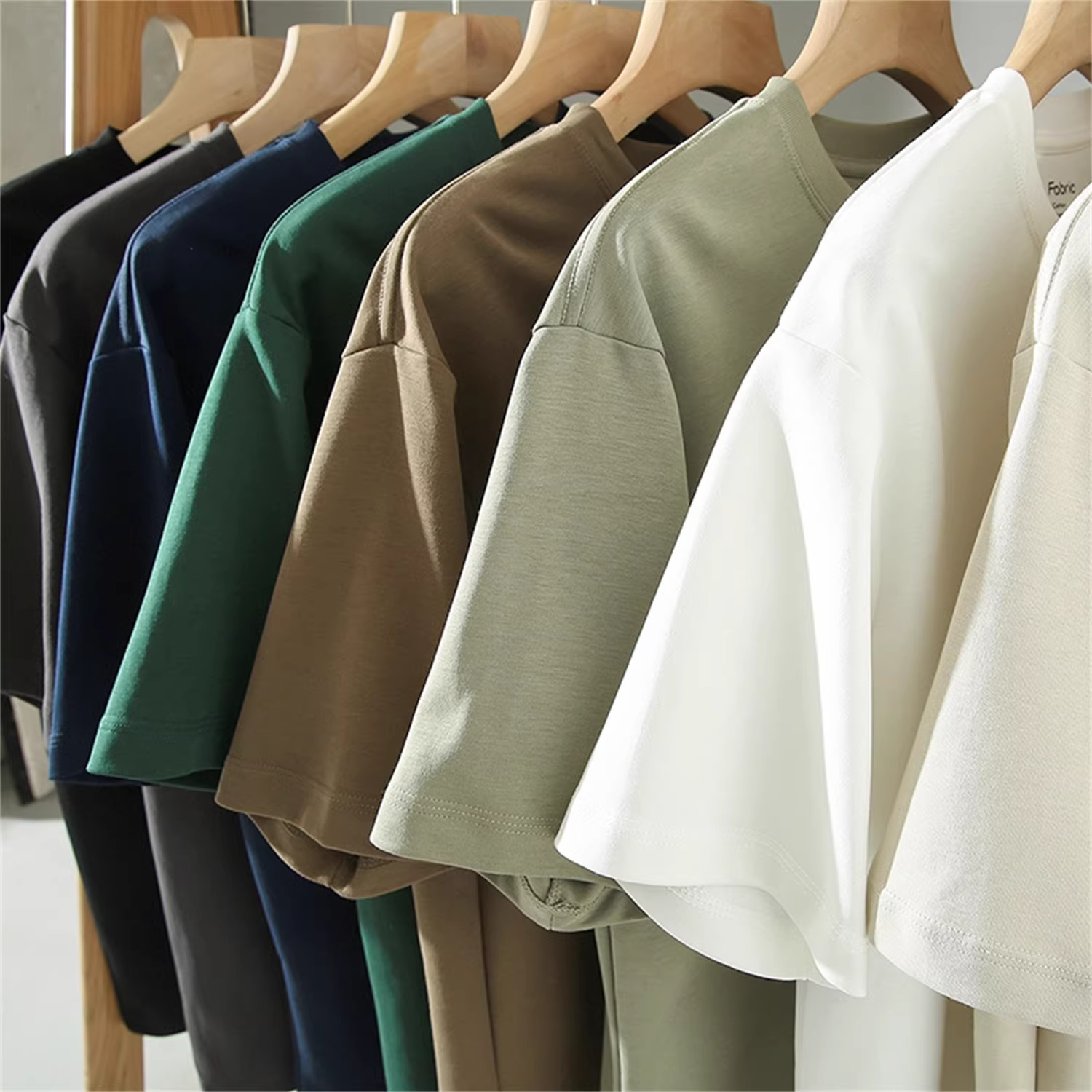 Áo thun nam Don Quixote chất liệu cotton chải kỹ cao cấp! Kiểu dáng OZ! Áo thun nam mùa hè trơn màu cơ bản, cổ tròn, tay ngắn.