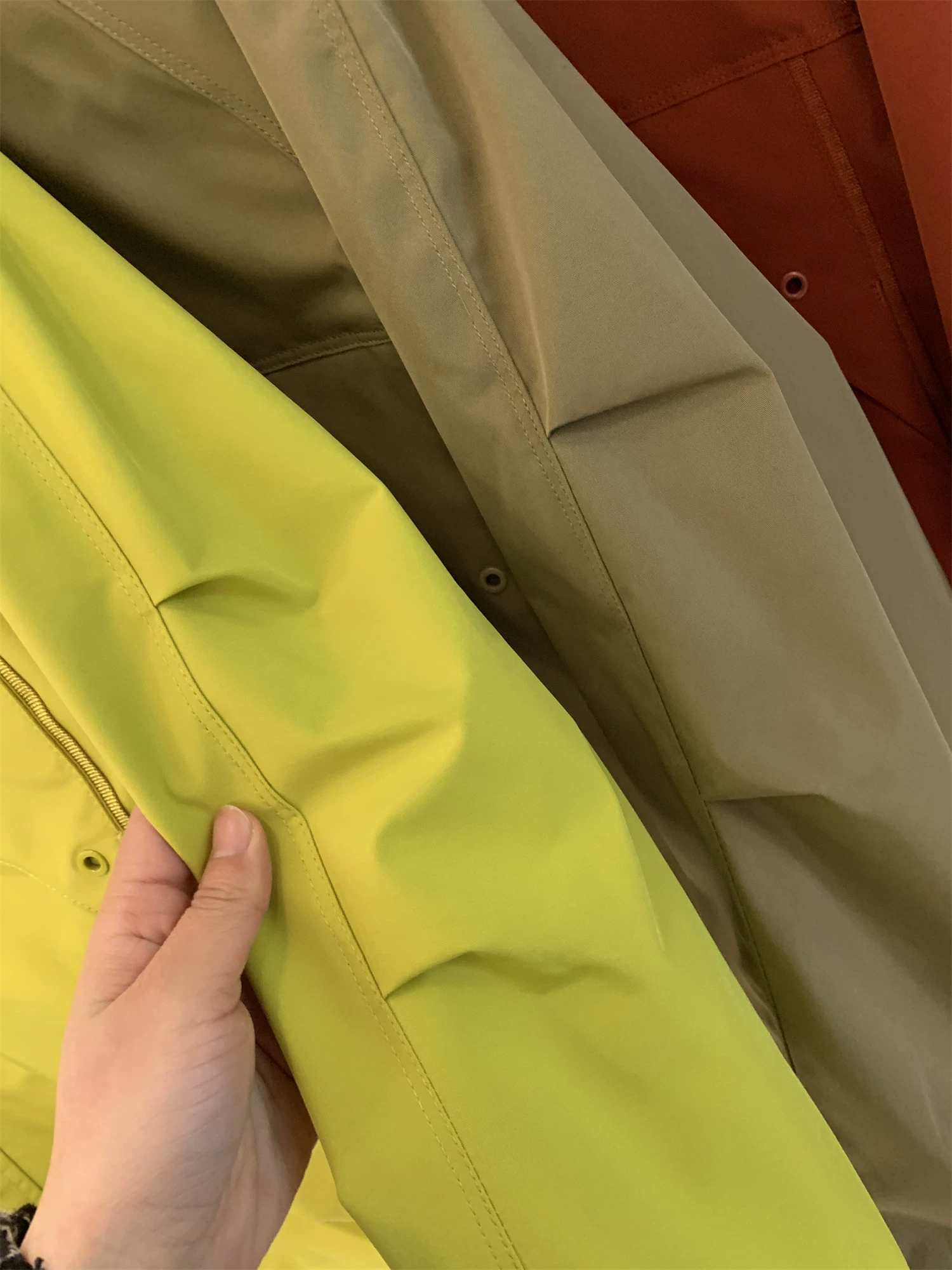 Don Quixote Tactical Outdoor! Thiết kế 3D! Áo khoác nam mùa xuân thu, chống gió và chống thấm nước, kiểu dáng thời trang