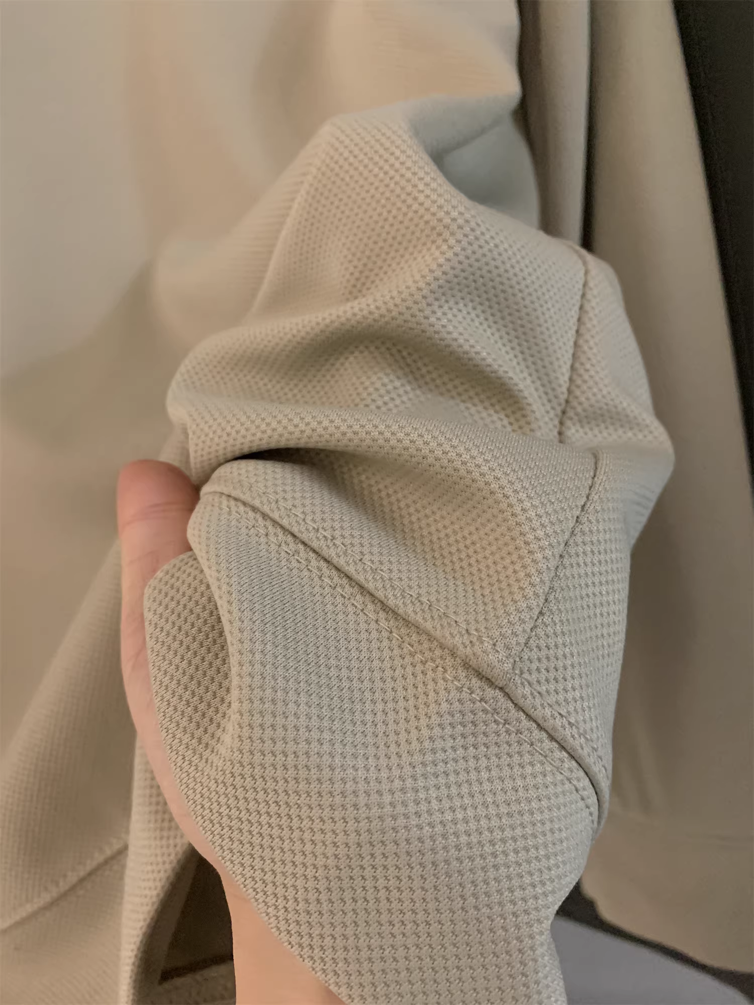 Ưu đãi đặc biệt Don Quixote! Áo len dệt kim co giãn họa tiết quả dứa! Áo len cổ tròn đa năng thời trang mùa thu dành cho nam