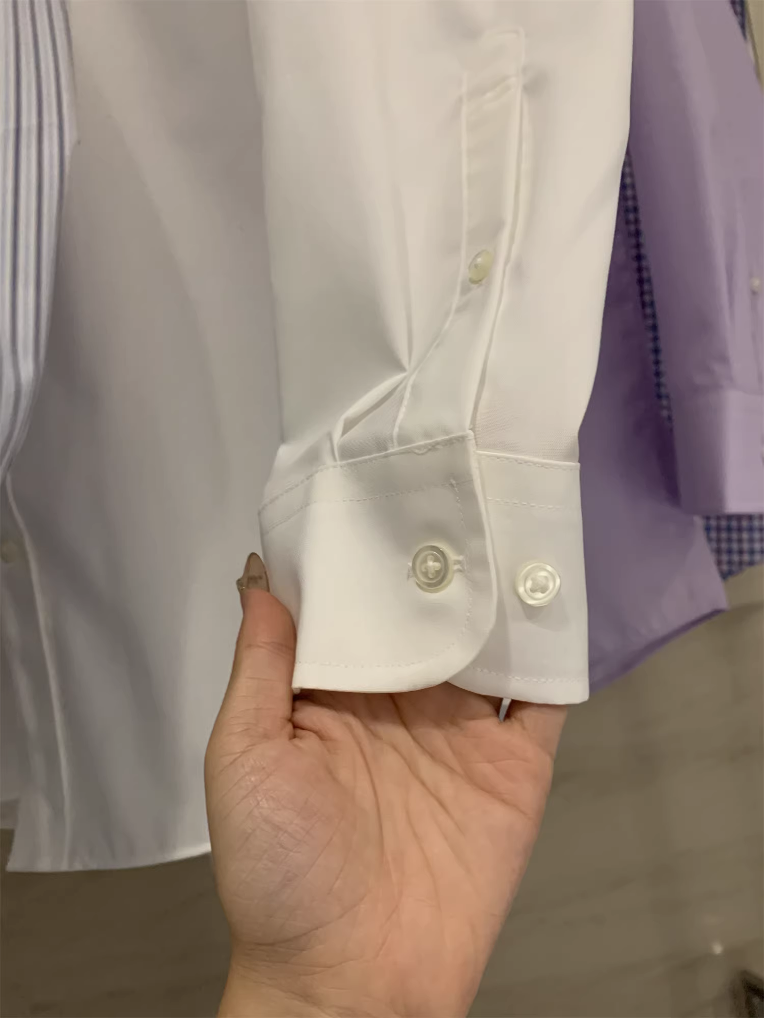 Don Quixote - Thời trang cao cấp của Ý! Áo sơ mi nam dài tay kẻ ca rô nhuộm sợi cotton mật độ cao, giặt mềm, kiểu dáng thời thượng mùa thu.