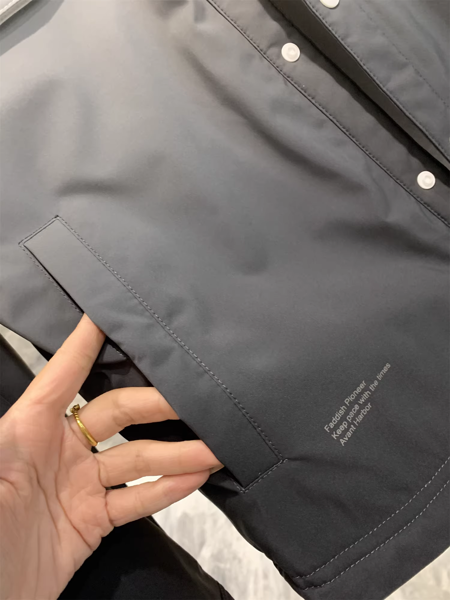 Don Quixote H series gradient series! 90% lông vịt! Áo khoác nam mùa đông kiểu dáng thường ngày, thời trang