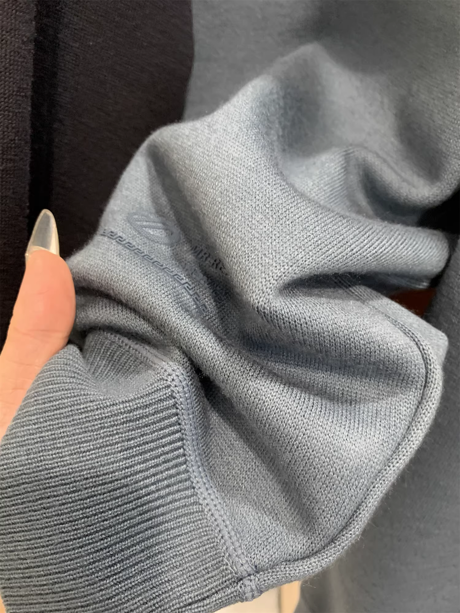 Don Quixote, đồ tốt từ Doujia! Chất liệu pha Lyocell! Áo len dệt kim có lớp lót lông cừu tích hợp, thân thiện với da và ấm áp.