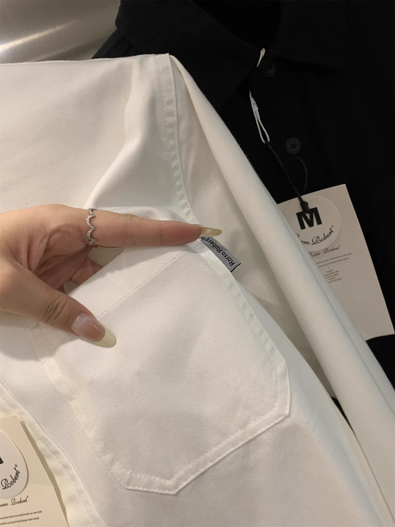 Don Quixote Phong cách tươi mới! 100% cotton! Áo sơ mi nam dài tay màu trơn thoải mái và thoáng khí hợp thời trang