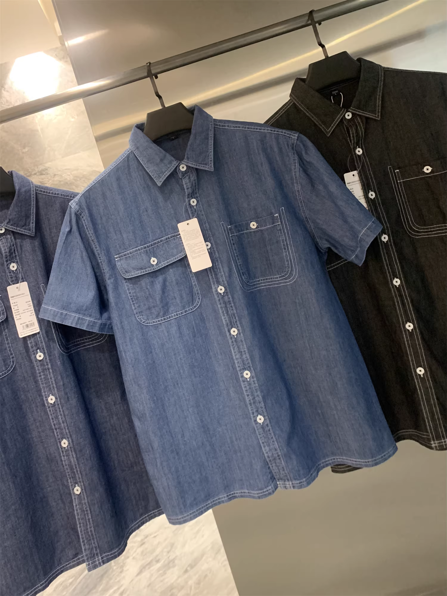 Phong cách cổ điển Don Quixote! Thiết kế ba chiều! Áo sơ mi denim ngắn tay mùa hè dành cho nam giới đang thịnh hành.