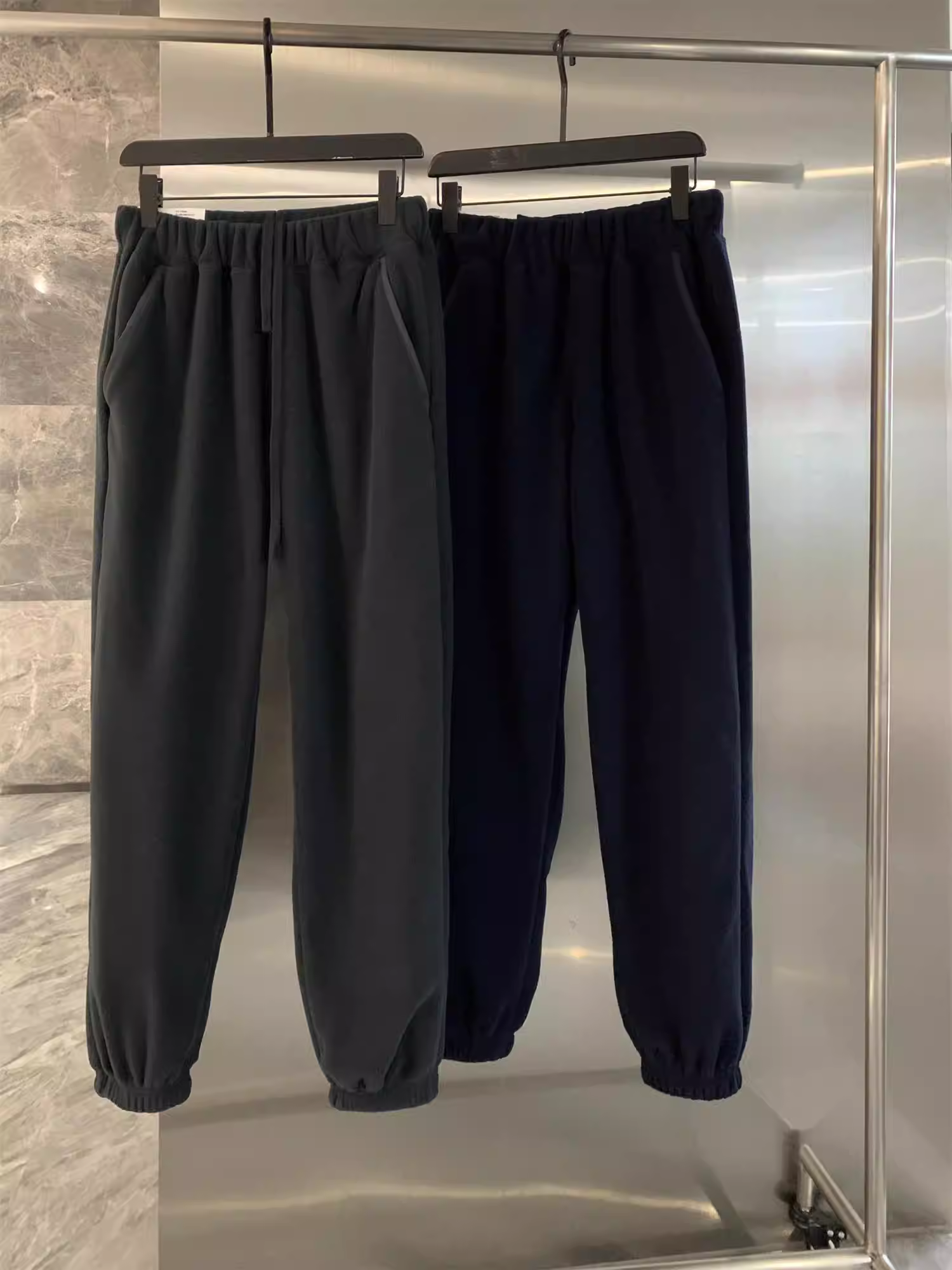 Don Quixote phong cách Nhật Bản dòng U! Lông cừu hai mặt! Quần jogger giữ ấm ngoài trời mùa thu đông dành cho nam.