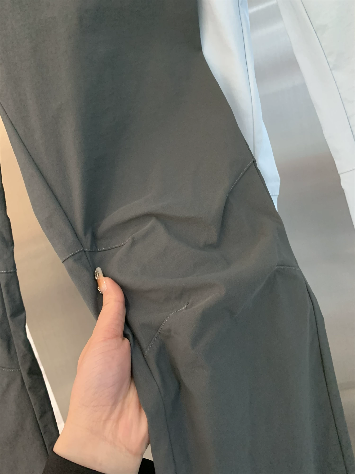 Don Quixote đi chơi theo phong cách Mỹ! Thiết kế ôm dáng 3D! Quần âu nhẹ nhàng và thoải mái dành cho các cặp đôi.