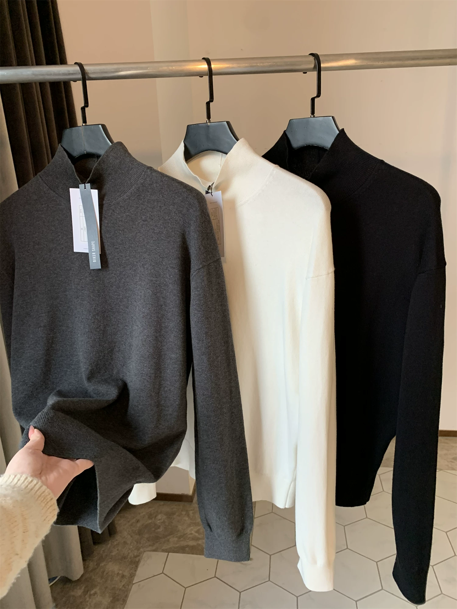 Don Quixote đến Ba Lan! Áo len dệt kim cổ cao nửa cổ, thời trang nam mùa thu đông, đa năng, phong cách thường ngày