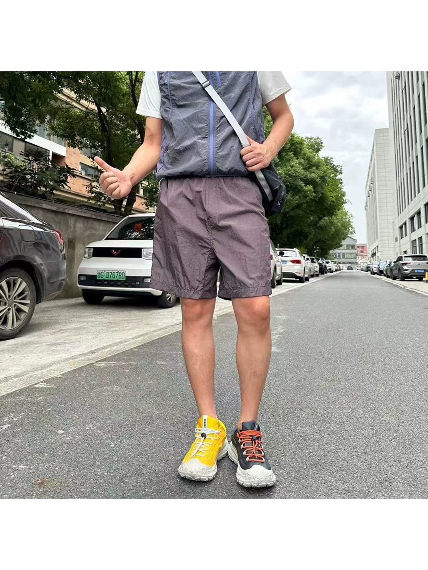 Chuỗi sản phẩm DON Quixote RUNNING! Quần short thể thao và giải trí ngoài trời nhẹ, nhanh khô, thoáng khí dành cho nam và nữ.