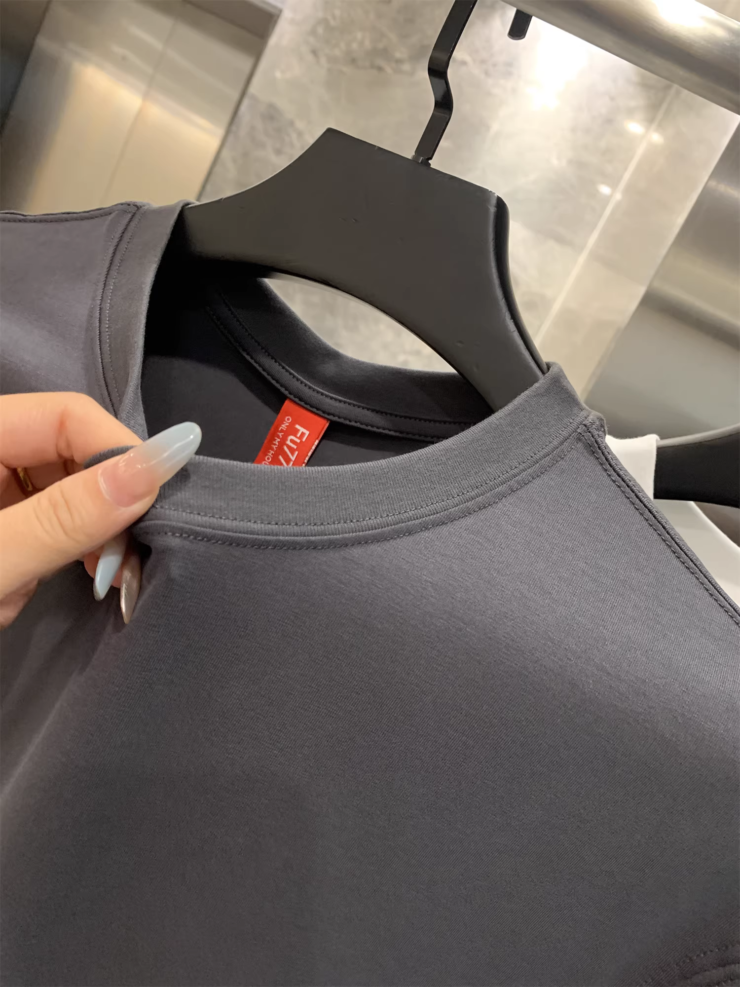 Dòng thiết kế Don Quixote! Đã được chải và giặt sạch! Áo thun nam tay ngắn cổ tròn màu trơn đa năng, phong cách thường ngày mùa hè.