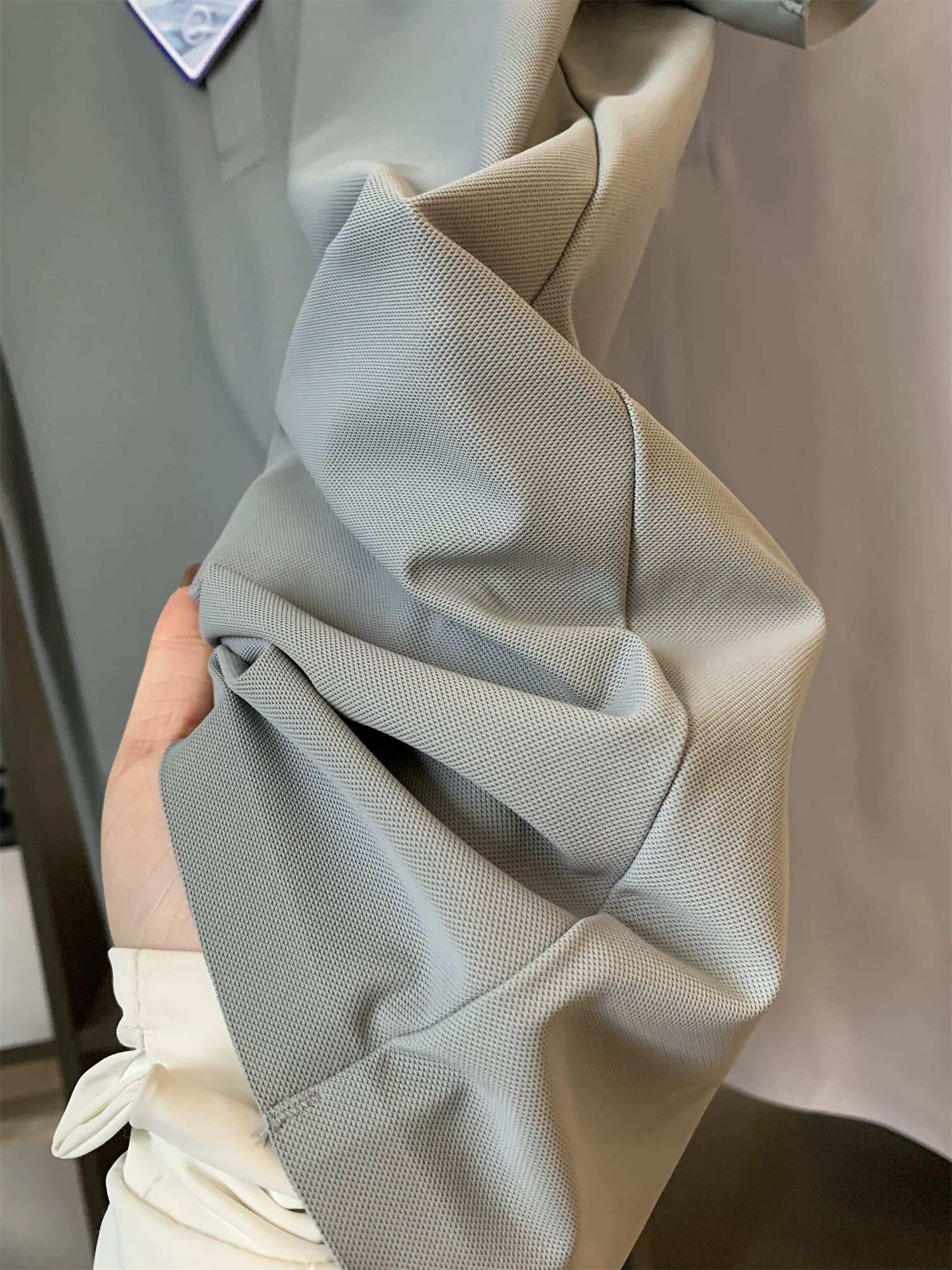 Áo Polo ngắn tay mùa hè cho nam, chất liệu vải lụa đá mát lạnh Don Quixote! Cắt laser + Dán liền mạch!