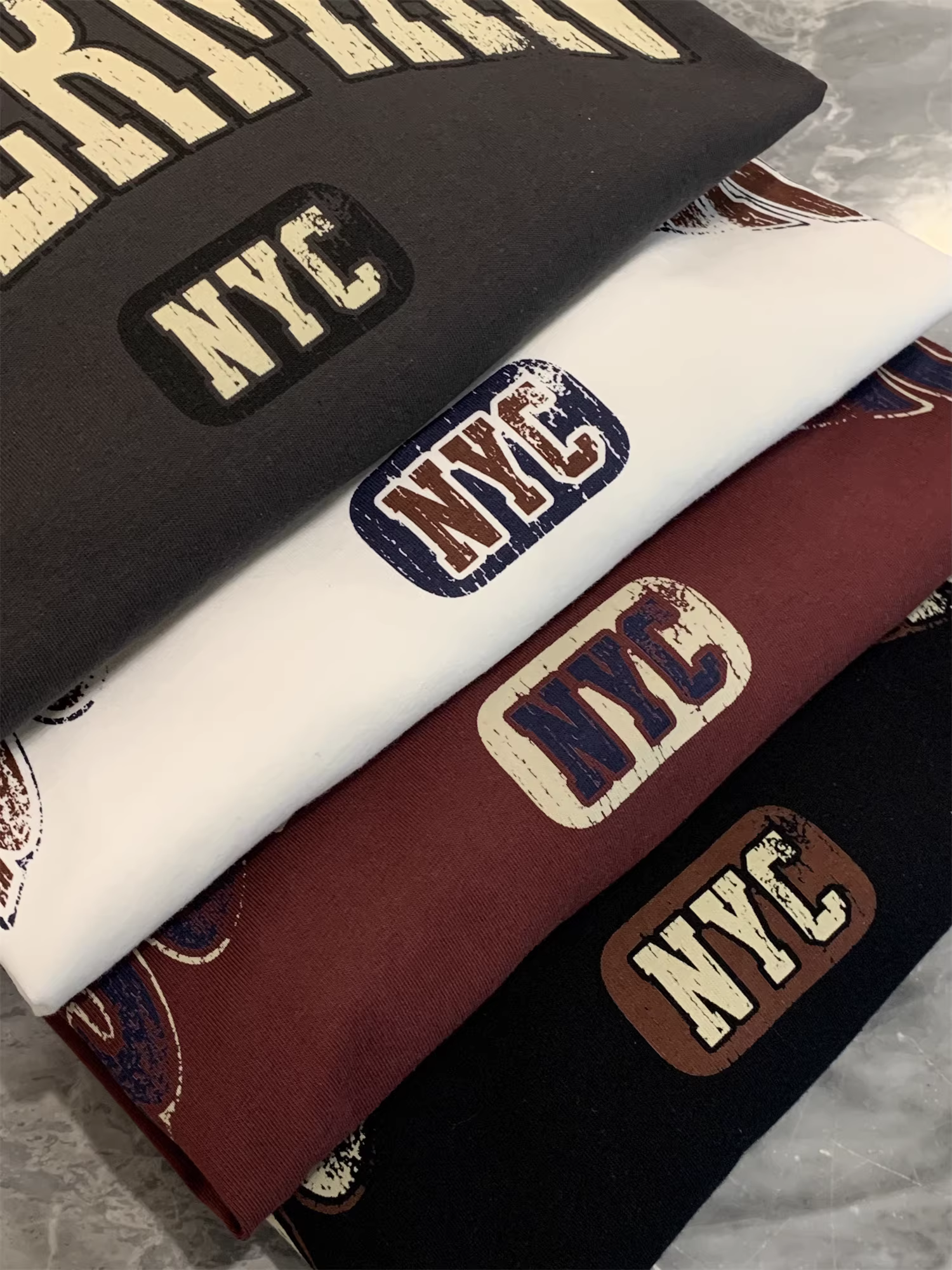 Đơn đặt hàng của công ty Don Quixote ODM! 100% cotton! Áo thun nam dài tay in họa tiết, chất liệu thân thiện với da, mặc thường ngày, kiểu dáng thời trang, thích hợp cho mùa xuân và mùa thu.