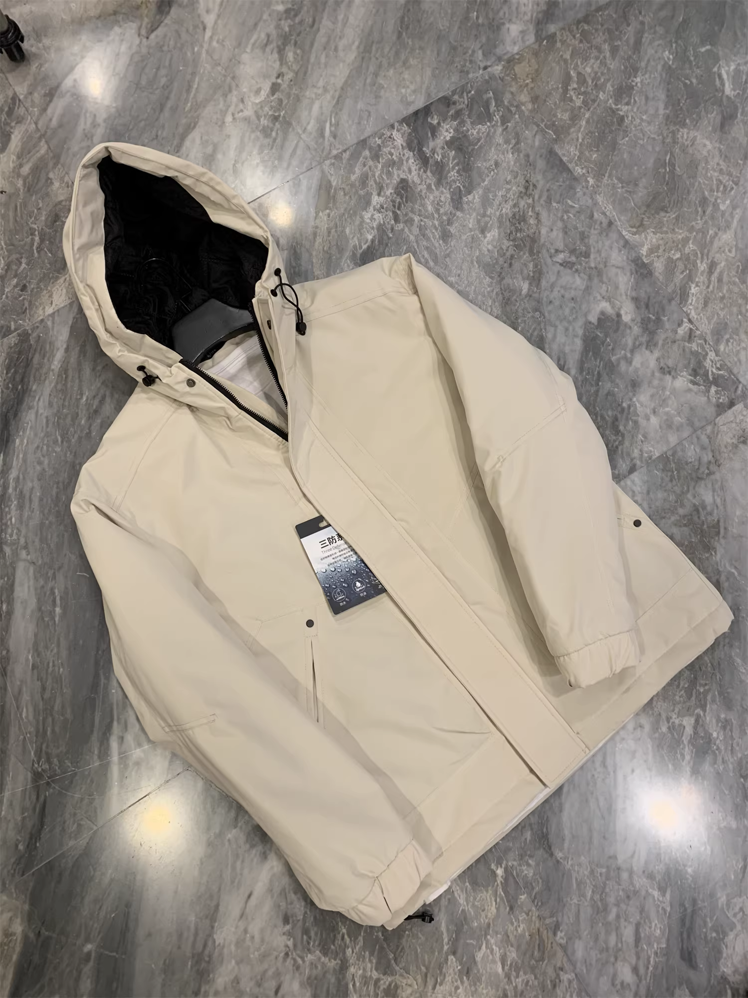 Loạt phim ba món bất khả thi của Don Quixote! Áo khoác cotton có mũ trùm đầu thông thường dành cho nam giới màu trơn nhẹ ngoài trời hợp thời trang