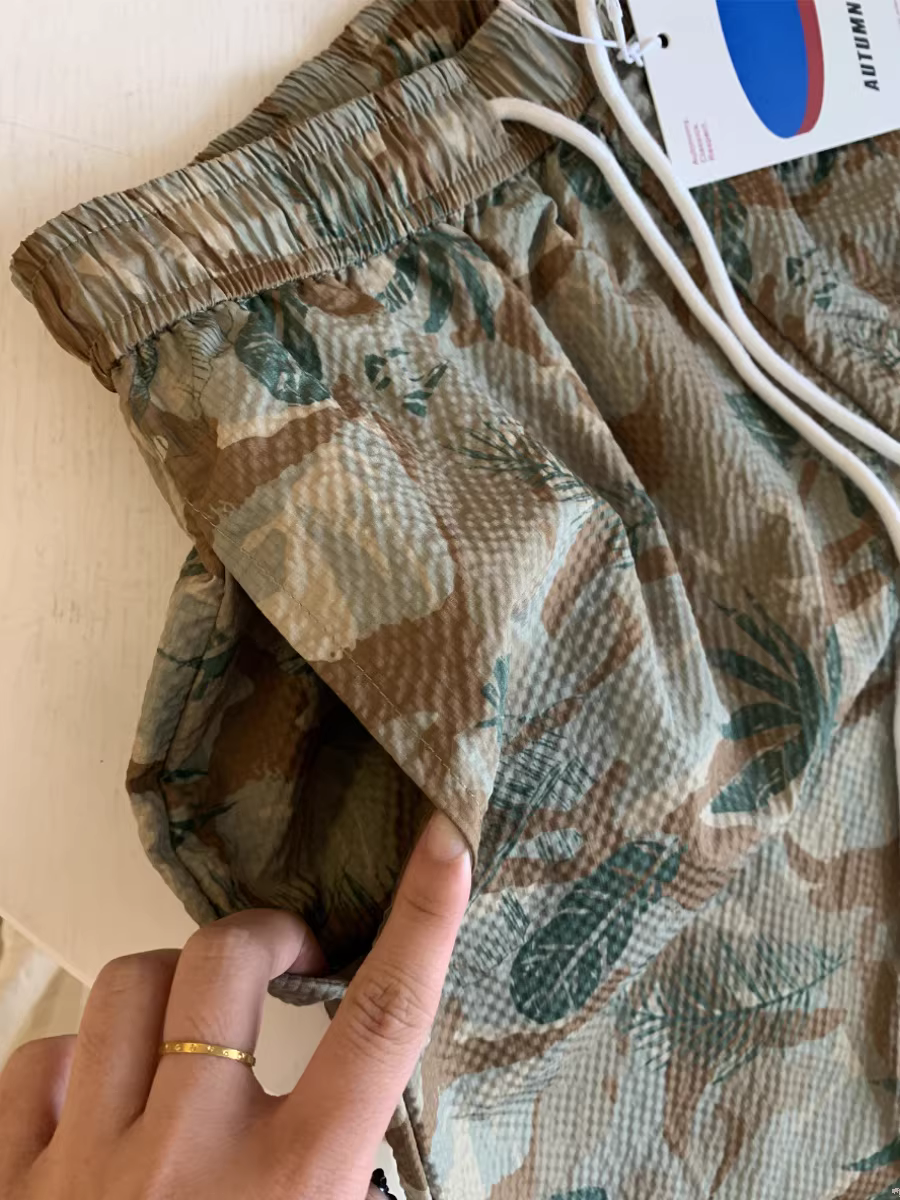 Phong cách nghỉ dưỡng Hawaii của Don Quixote! Nhẹ và thoáng khí! Quần short nam mùa hè lưng thun ống thẳng 5 điểm.