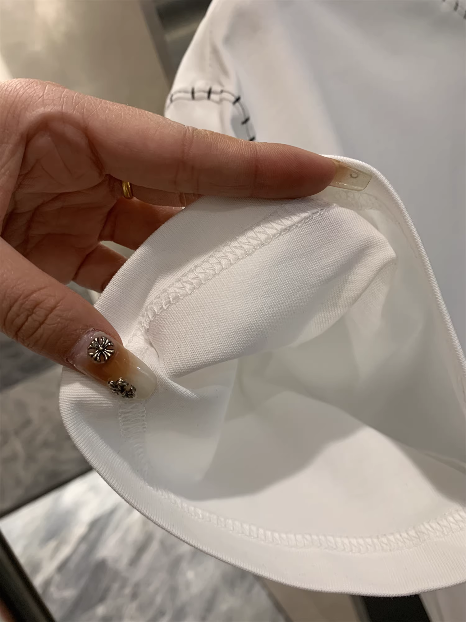 Don Quixote Cool Series! Công nghệ thấm hút mồ hôi và nhanh khô! Áo thun ngắn tay cổ tròn mùa hè thiết kế hợp thời trang dành cho nam.