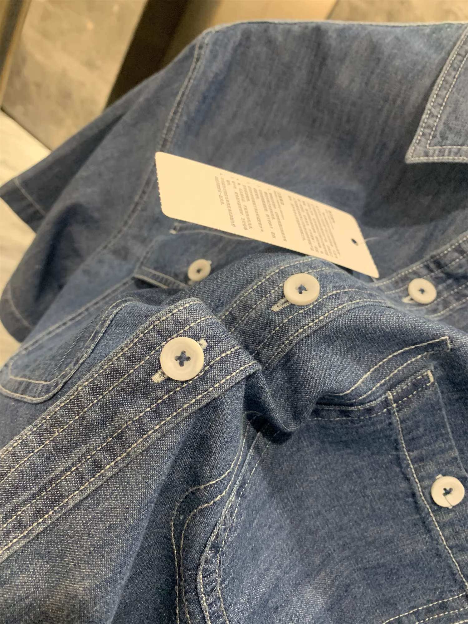 Phong cách cổ điển Don Quixote! Thiết kế ba chiều! Áo sơ mi denim ngắn tay mùa hè dành cho nam giới đang thịnh hành.