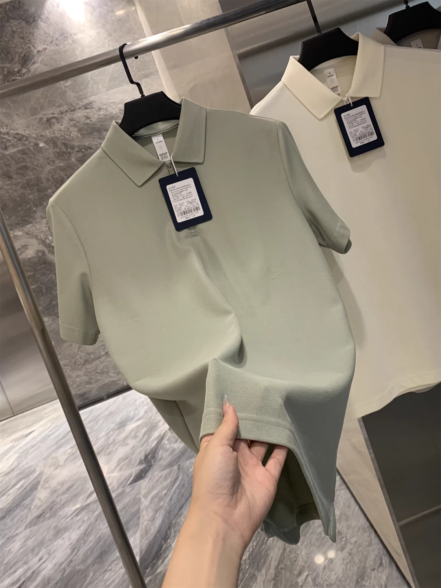 Áo polo nam tay ngắn nửa khóa kéo, chất liệu cotton dài sợi Don Quixote, được xử lý đục lỗ! Mềm mại, tinh tế, thoáng khí, lý tưởng cho mùa hè.