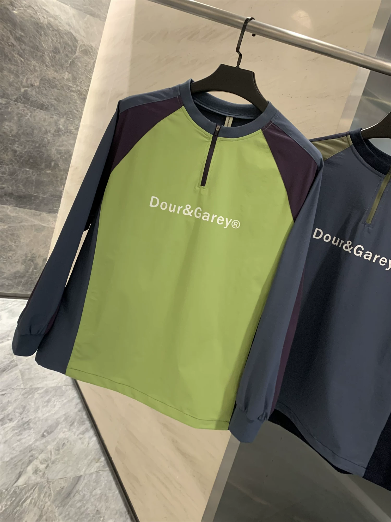 Áo len nam tay raglan phối màu Don Quixote! Áo len nam cổ trụ phối chất liệu, kiểu dáng mới mùa xuân thu.