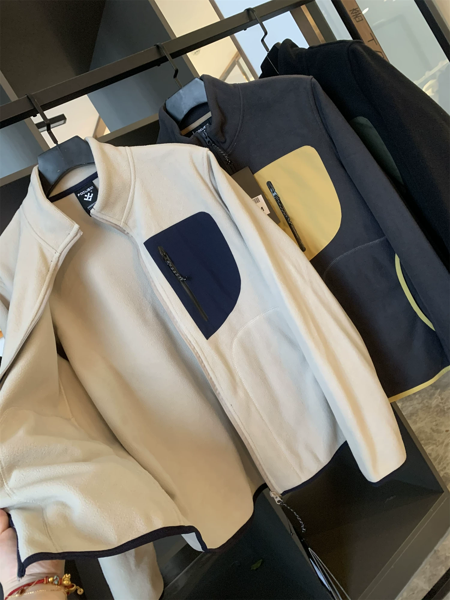 Áo khoác lông cừu nhẹ, ấm áp Don Quixote Zero Weight! Áo khoác lông cừu cổ đứng thời trang, phong cách thường ngày, dành cho nam