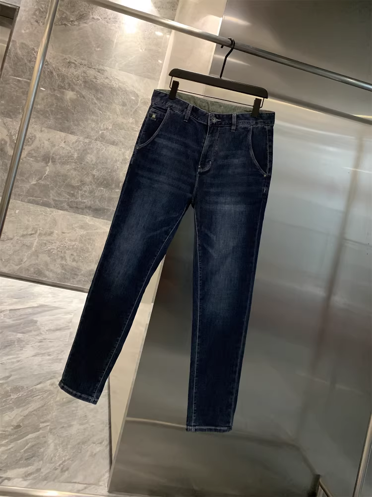 Don Quixote, món đồ không thể thiếu của người yêu thích denim! Quần jean cotton co giãn chất lượng cao! Thân thiện với da, mềm mại, thanh lịch, quần jean nam phong cách thường ngày.