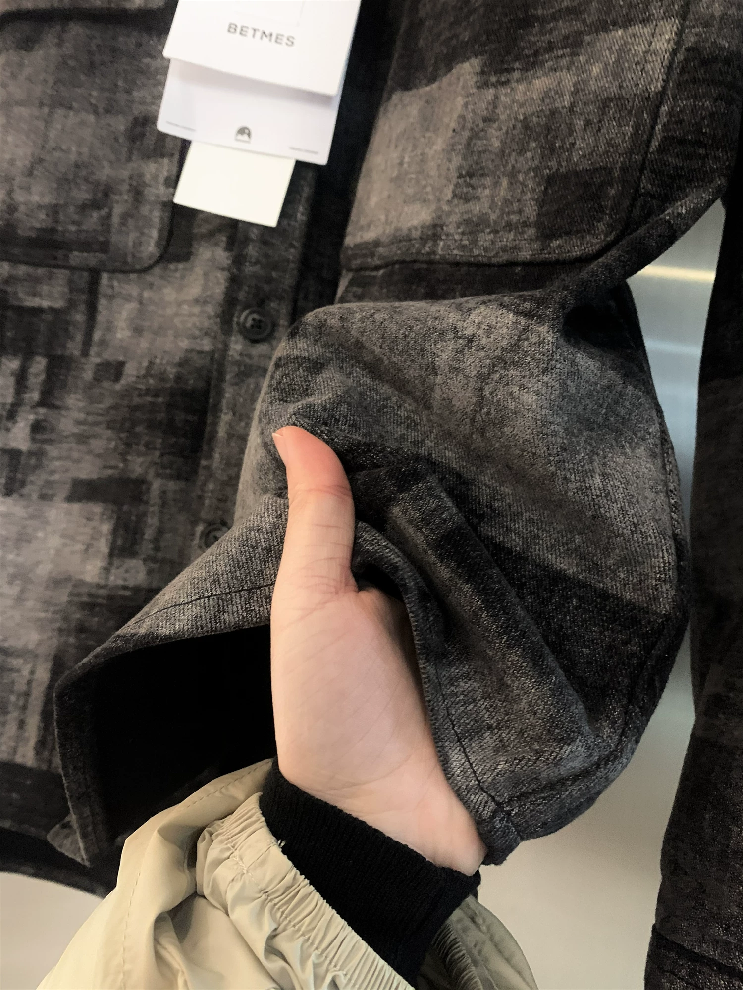 Thương hiệu thời trang Nhật Bản Don Quixote! Đầy phong cách! Áo khoác denim nam có cổ, kiểu dáng năng động và thời thượng.