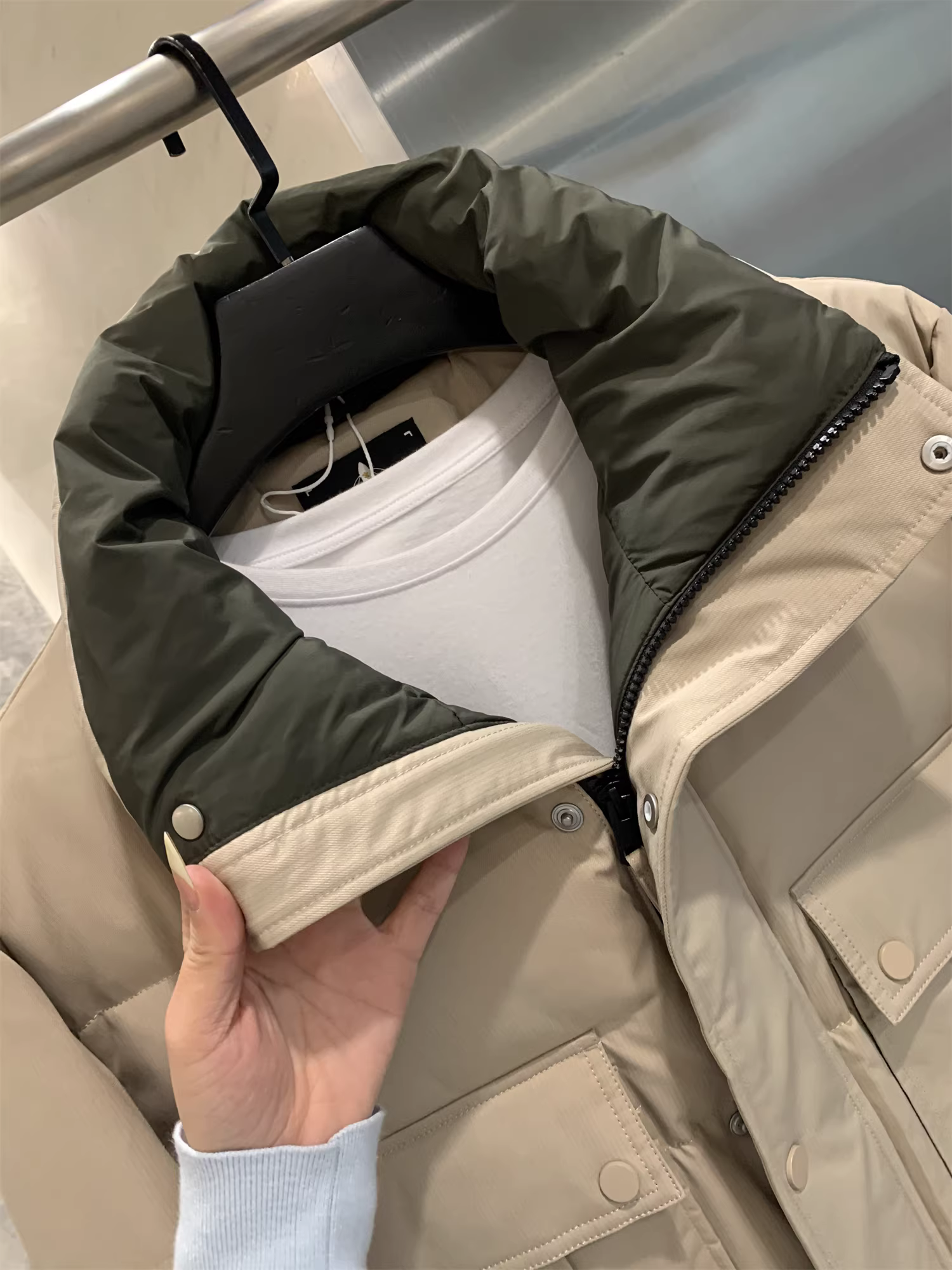 Don Quixote Sea Series! Áo khoác phao nam cổ đứng nhẹ, mùa đông, chất liệu 90% lông vũ, có túi lớn.