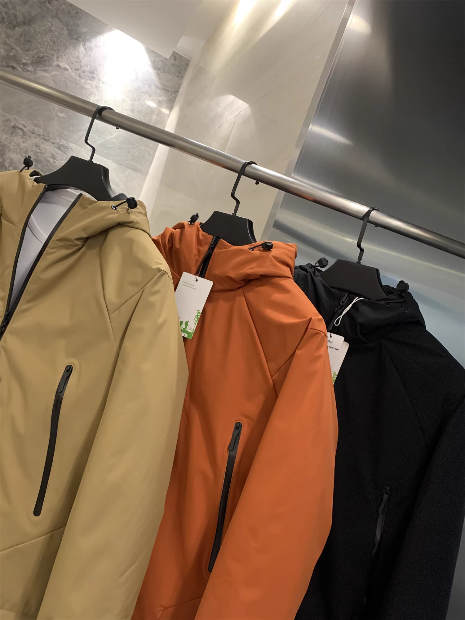 Áo khoác phao có mũ trùm đầu dành cho nam, chất liệu lông vũ trắng 90%, chống gió và chống thấm nước, kiểu dáng Don Quixote.