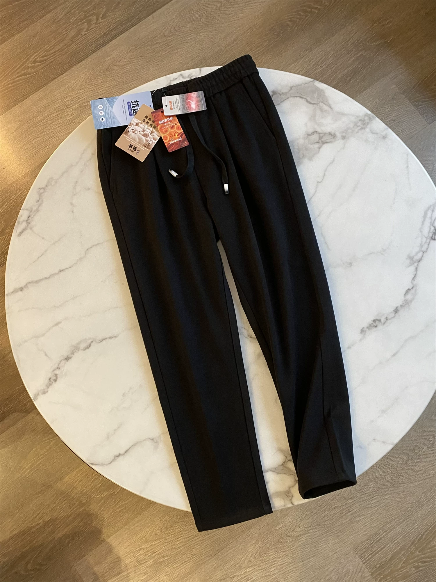 Dòng sản phẩm cao cấp Don Quixote! Len cừu + pha Tencel! Quần âu nam mùa thu chất liệu len chống nhăn, dáng suông