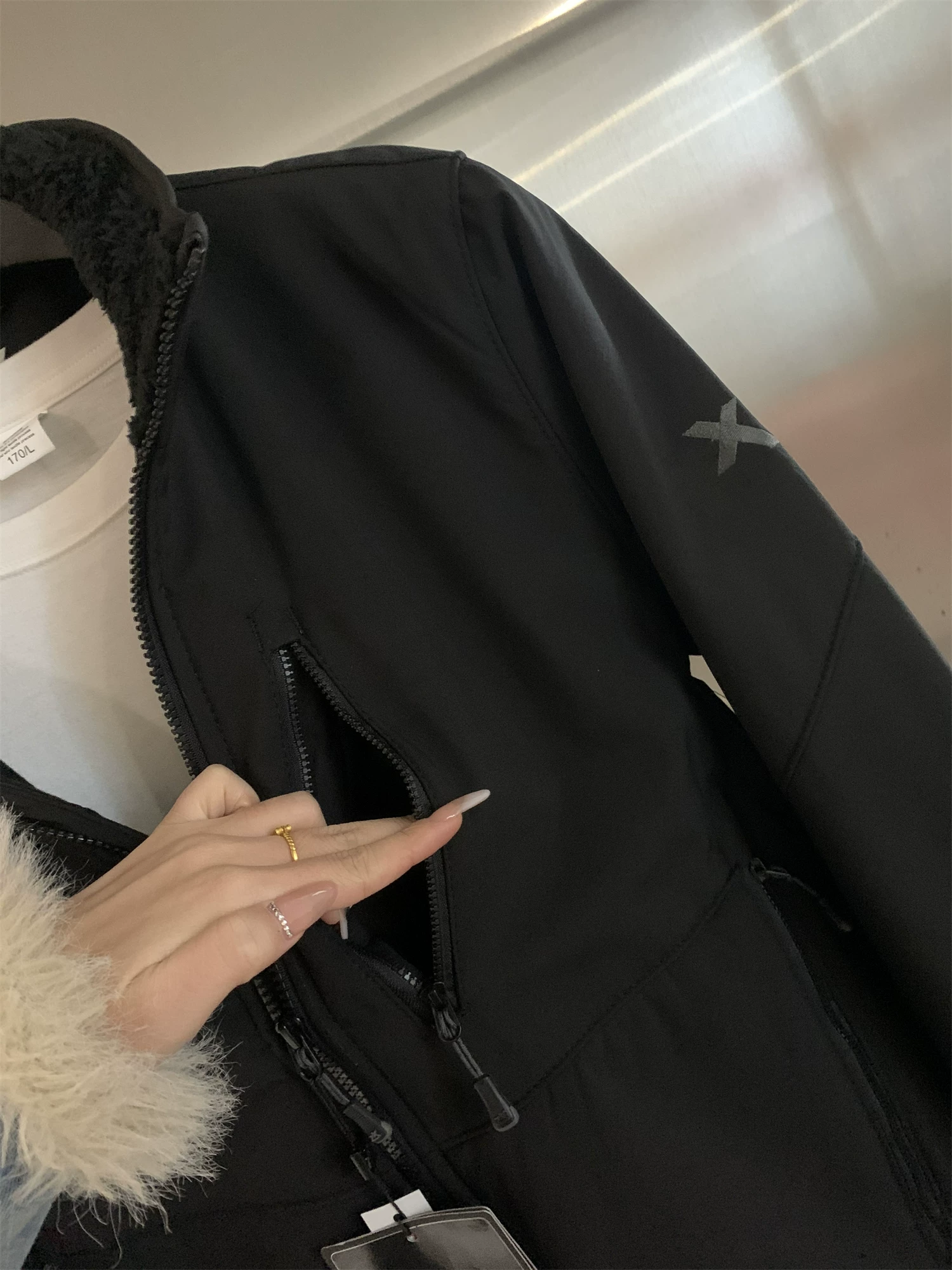 Don Quixote North American Brick Industry Outdoor! Áo khoác cổ đứng chống nước ngoài trời có lót lông cừu tổng hợp mùa thu đông dành cho nam.