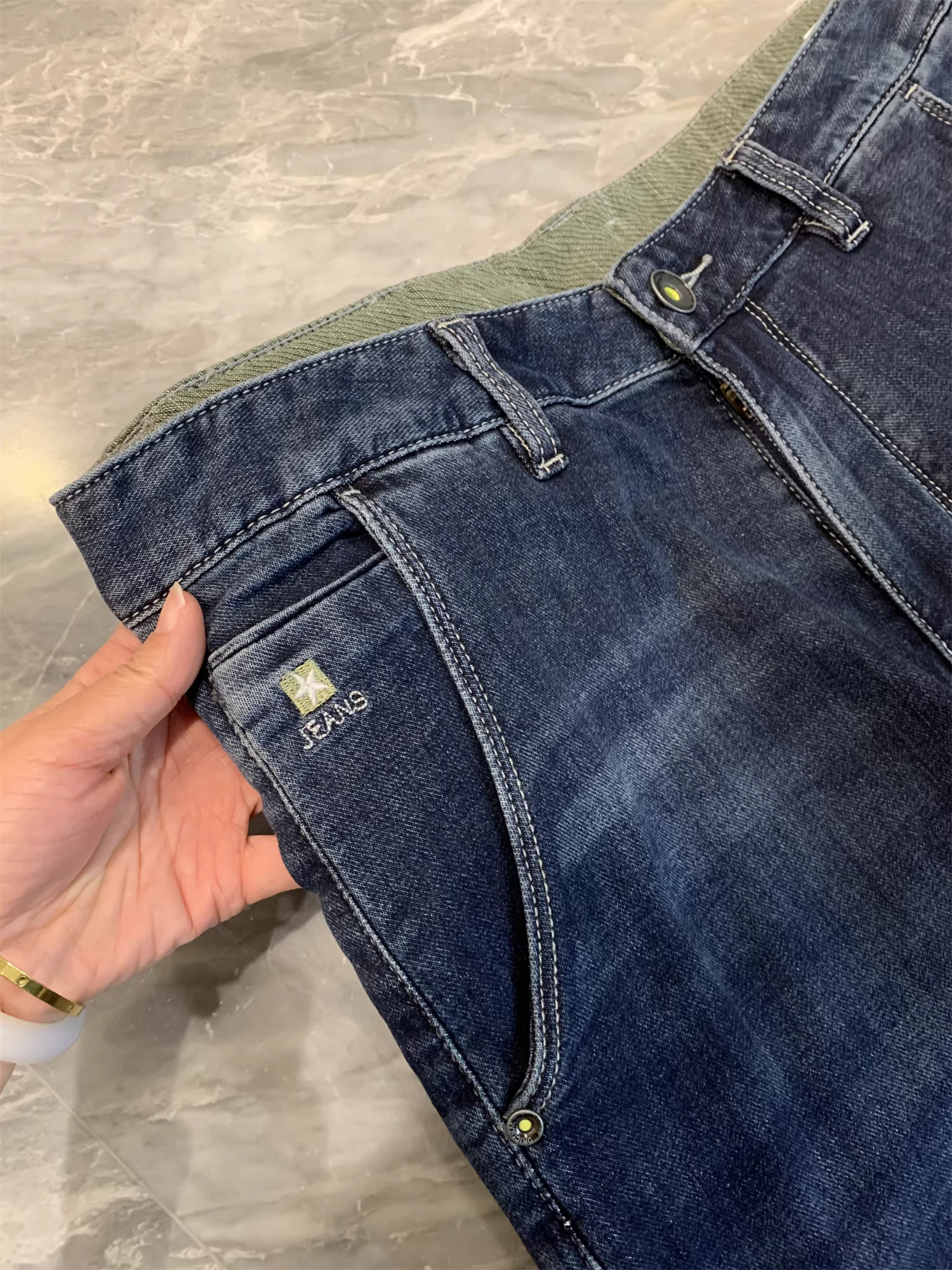 Don Quixote, món đồ không thể thiếu của người yêu thích denim! Quần jean cotton co giãn chất lượng cao! Thân thiện với da, mềm mại, thanh lịch, quần jean nam phong cách thường ngày.