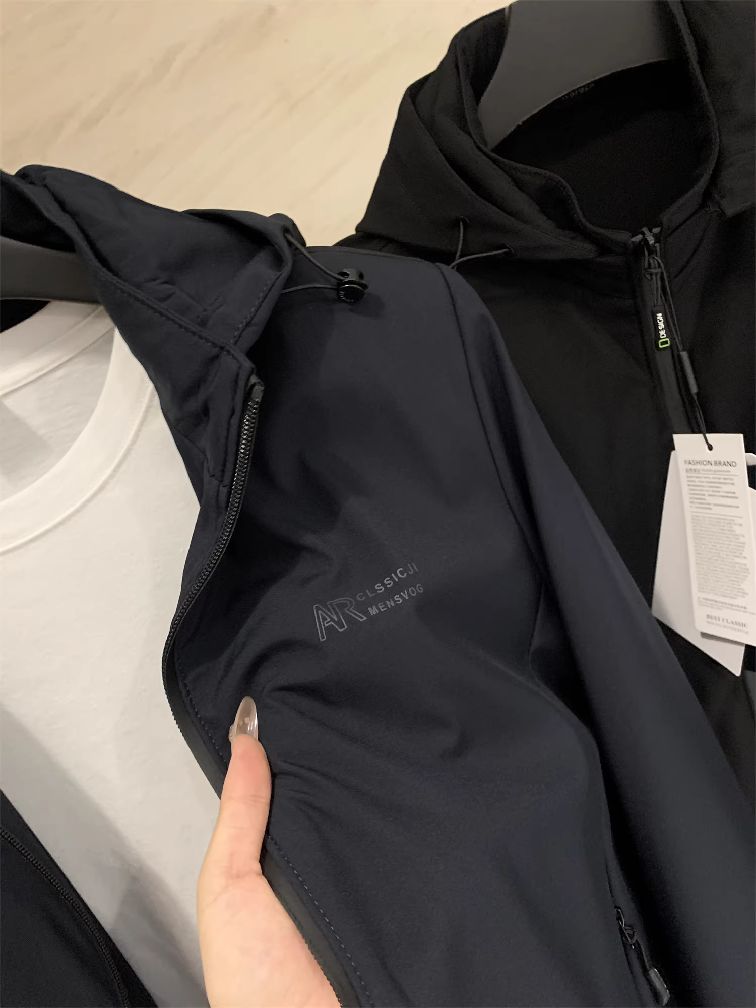 Vải co giãn bốn chiều Don Quixote! Áo khoác thể thao thông thường dành cho nam giới mùa thu đông thoáng khí hợp thời trang