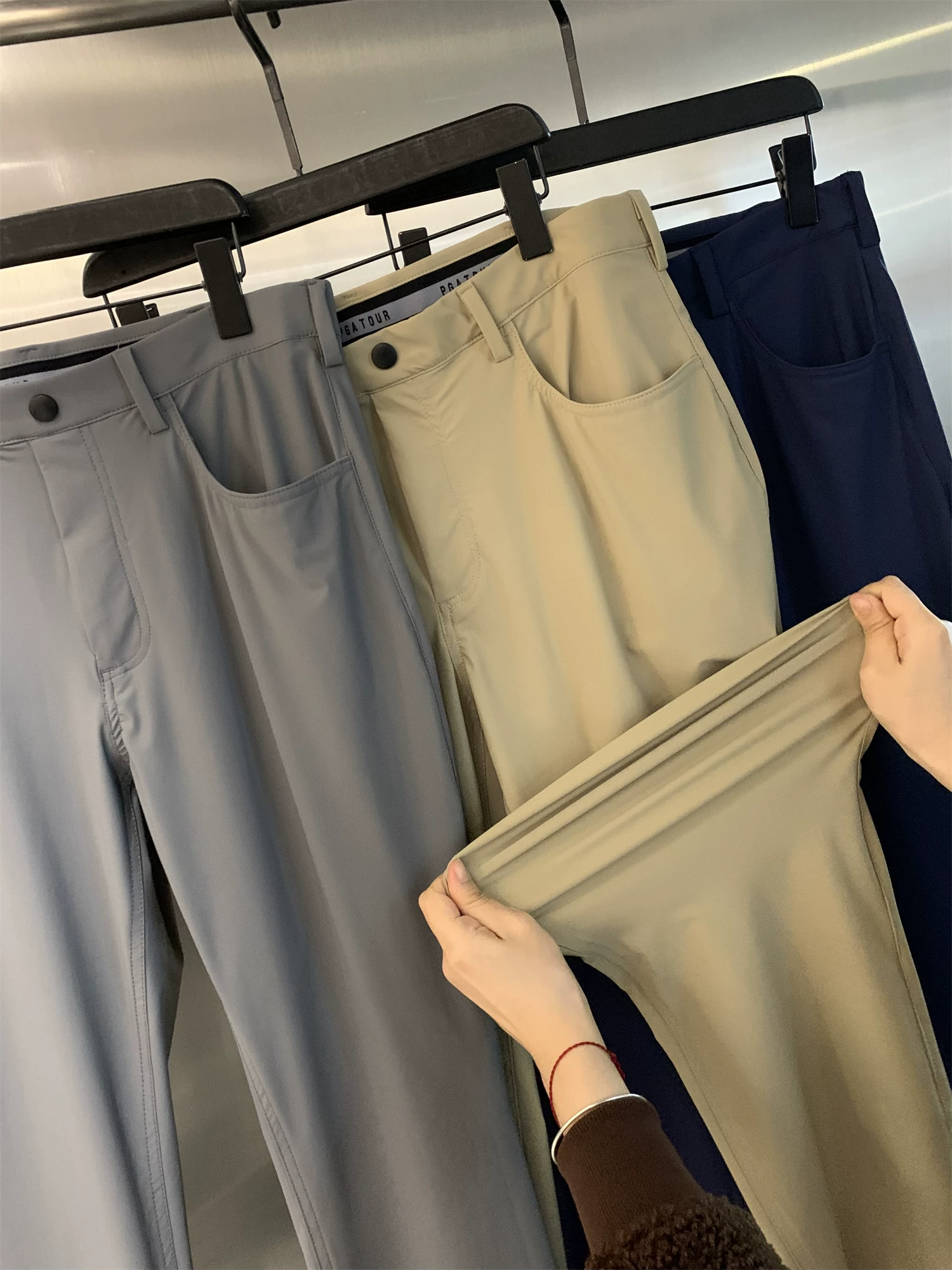 Quần Don Quixote S đã có rồi! Công nghiệp gạch Golf ngoài trời! Quần thường ngày thoáng khí, mềm mại, nhanh khô mùa hè dành cho nam giới