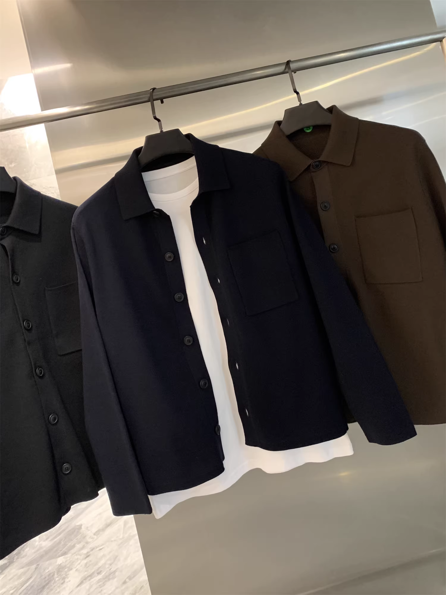 Don Quixote theo phong cách Nhật Bản! Áo khoác cardigan kiểu áo len dệt kim nam mùa xuân thu kiểu dáng thời trang