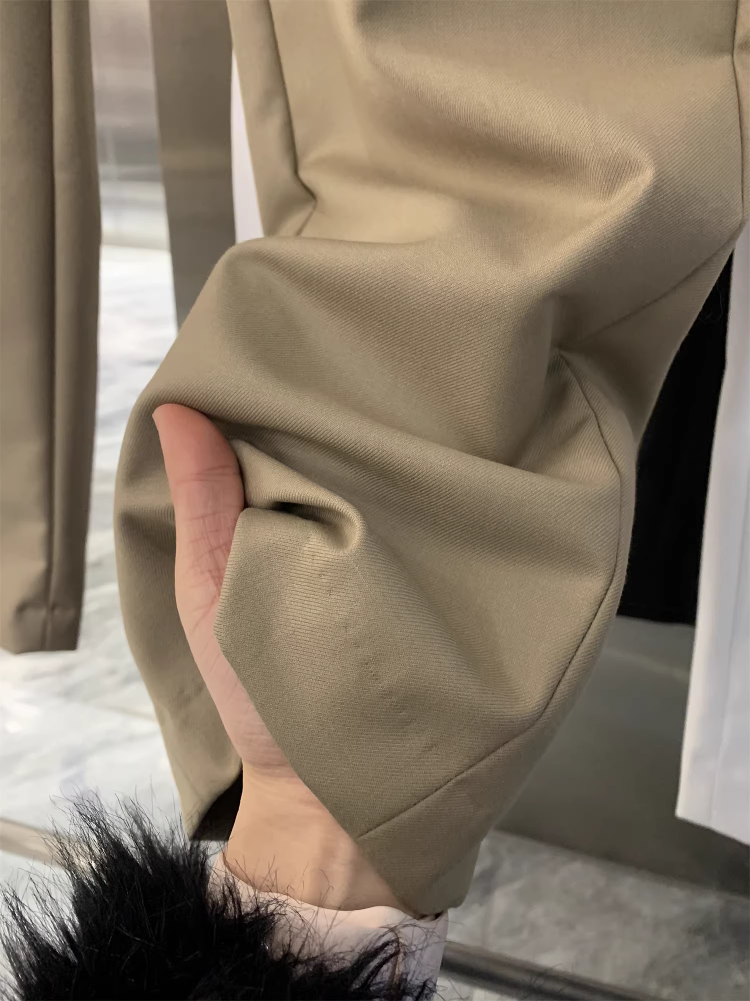 Quần âu nam phong cách Nhật Bản Don Quixote! Chất liệu vải dệt tùy chỉnh, thấm hút mồ hôi, thoáng khí, kiểu dáng thẳng.