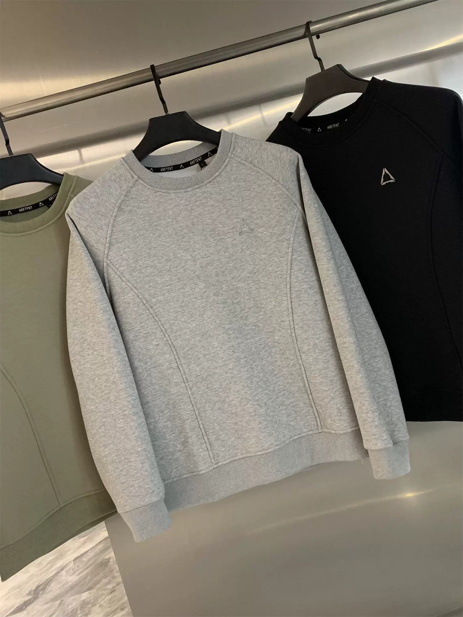 Áo len lông cừu đa năng Don Quixote Solona! Áo len cổ tròn giữ ấm lót lông cừu 3D may đo dành cho cặp đôi mùa thu đông hợp thời trang