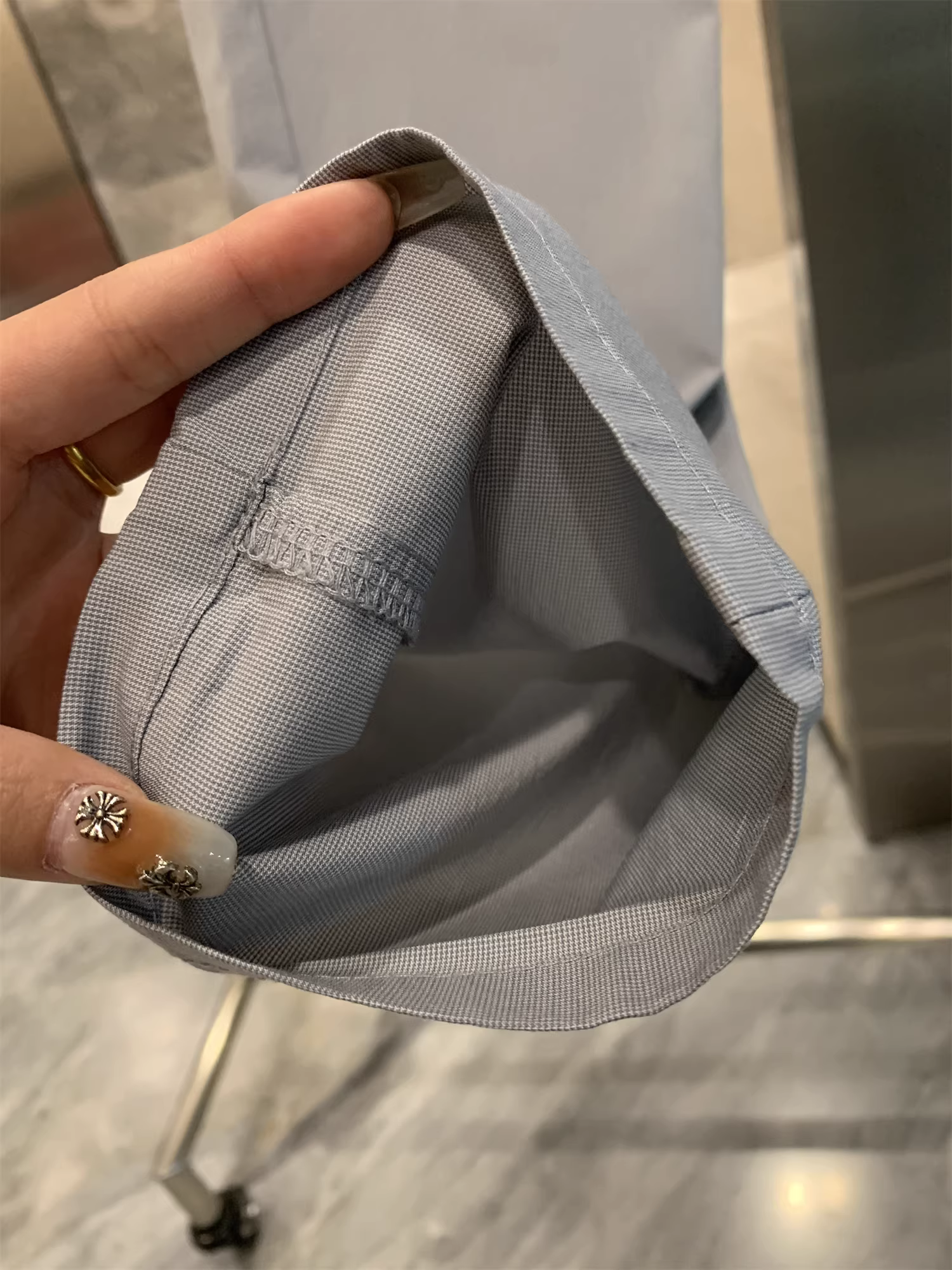 Don Quixote Thin Series! Cần thiết cho mùa hè! Quần âu màu trơn, thoáng mát, mềm mại, thân thiện với làn da.