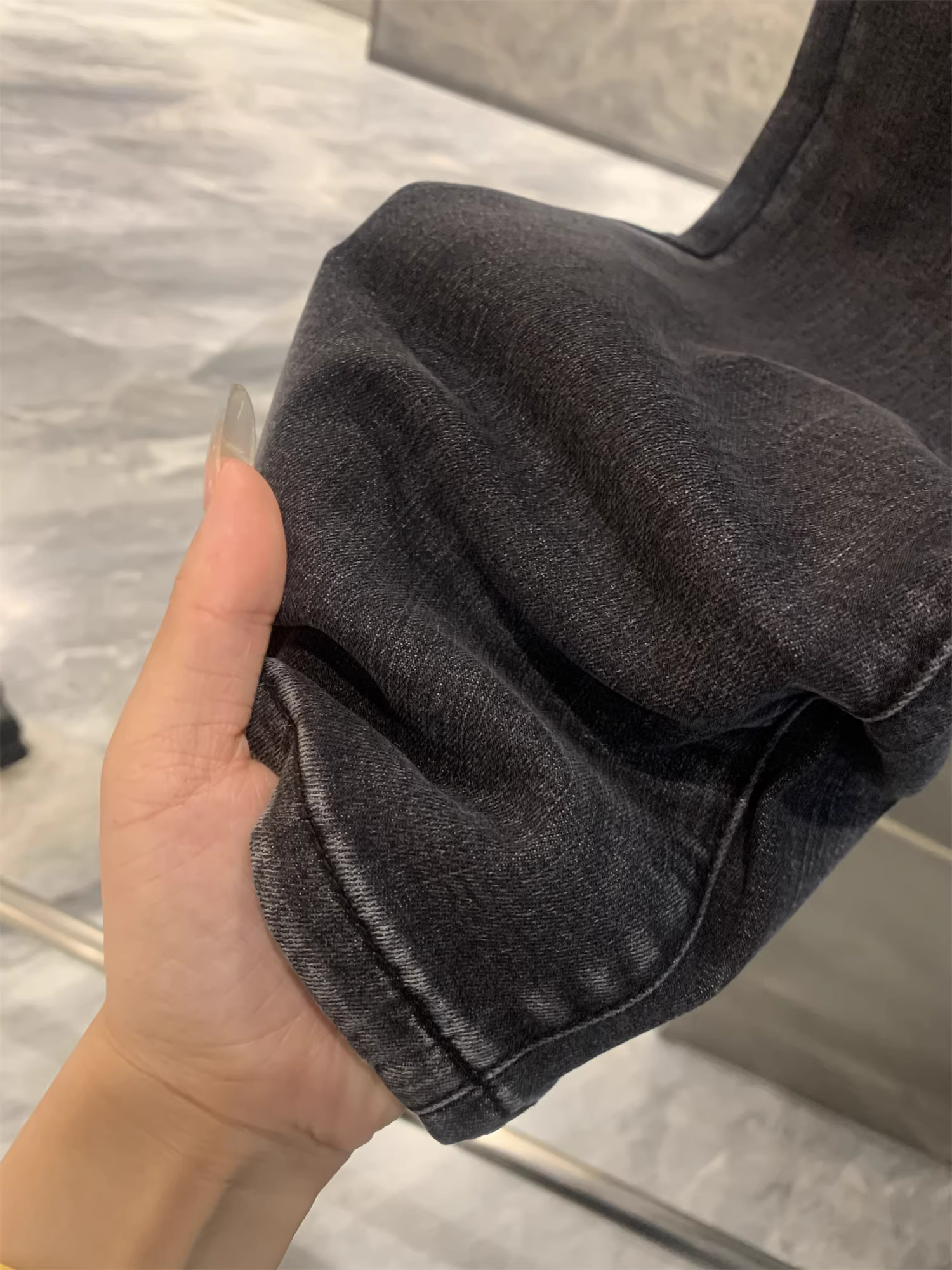 Don Quixote Gaoend Silk Series! Quần âu và quần jean ống đứng, chất liệu thấm hút mồ hôi, thoáng khí, kiểu dáng cổ điển.