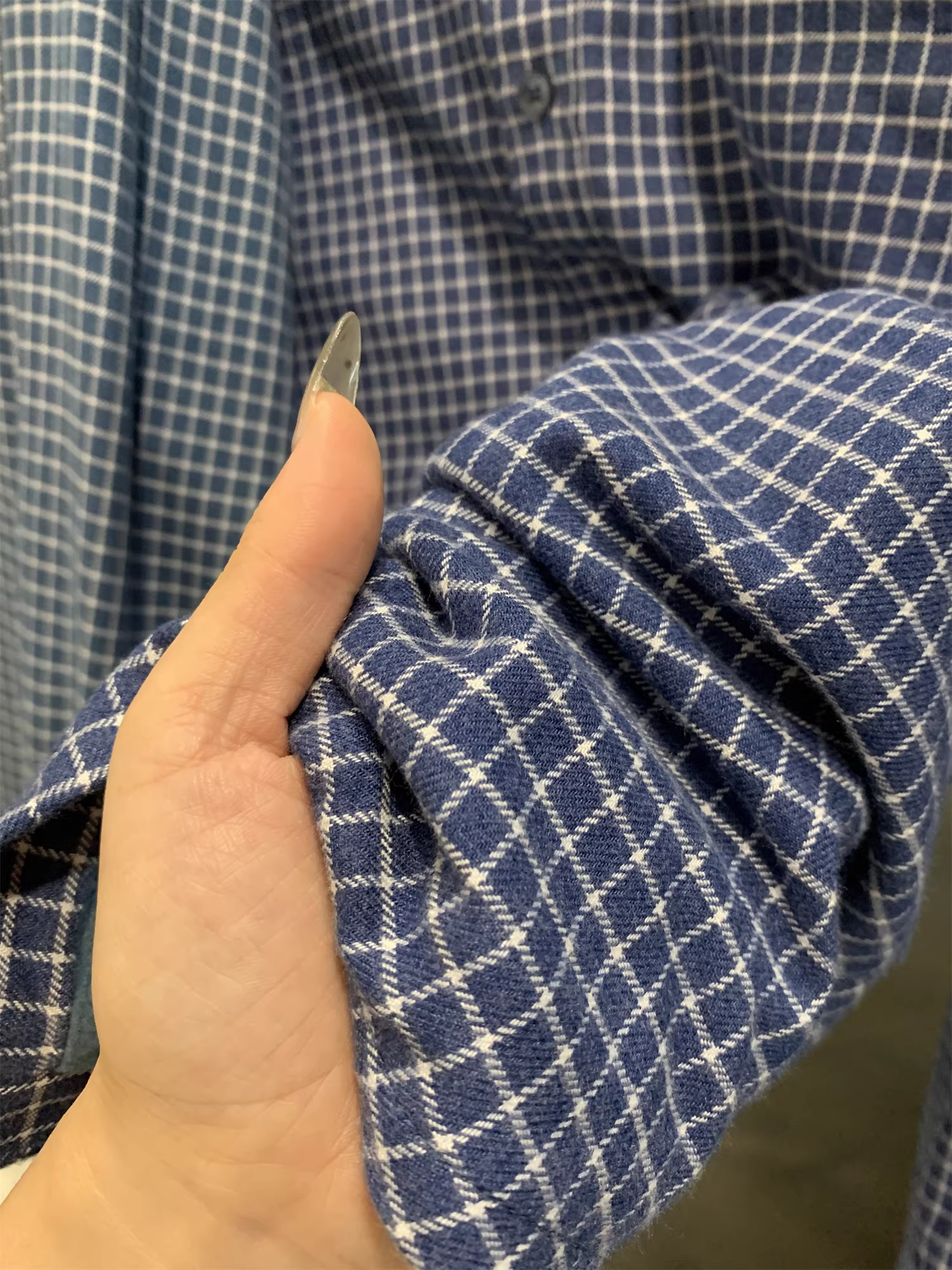 Phong cách Don Quixote! Vải chải kỹ hai mặt, đã qua xử lý giặt + lót lông cừu! Áo sơ mi nam mùa thu đông ấm áp, kiểu dáng thường ngày.