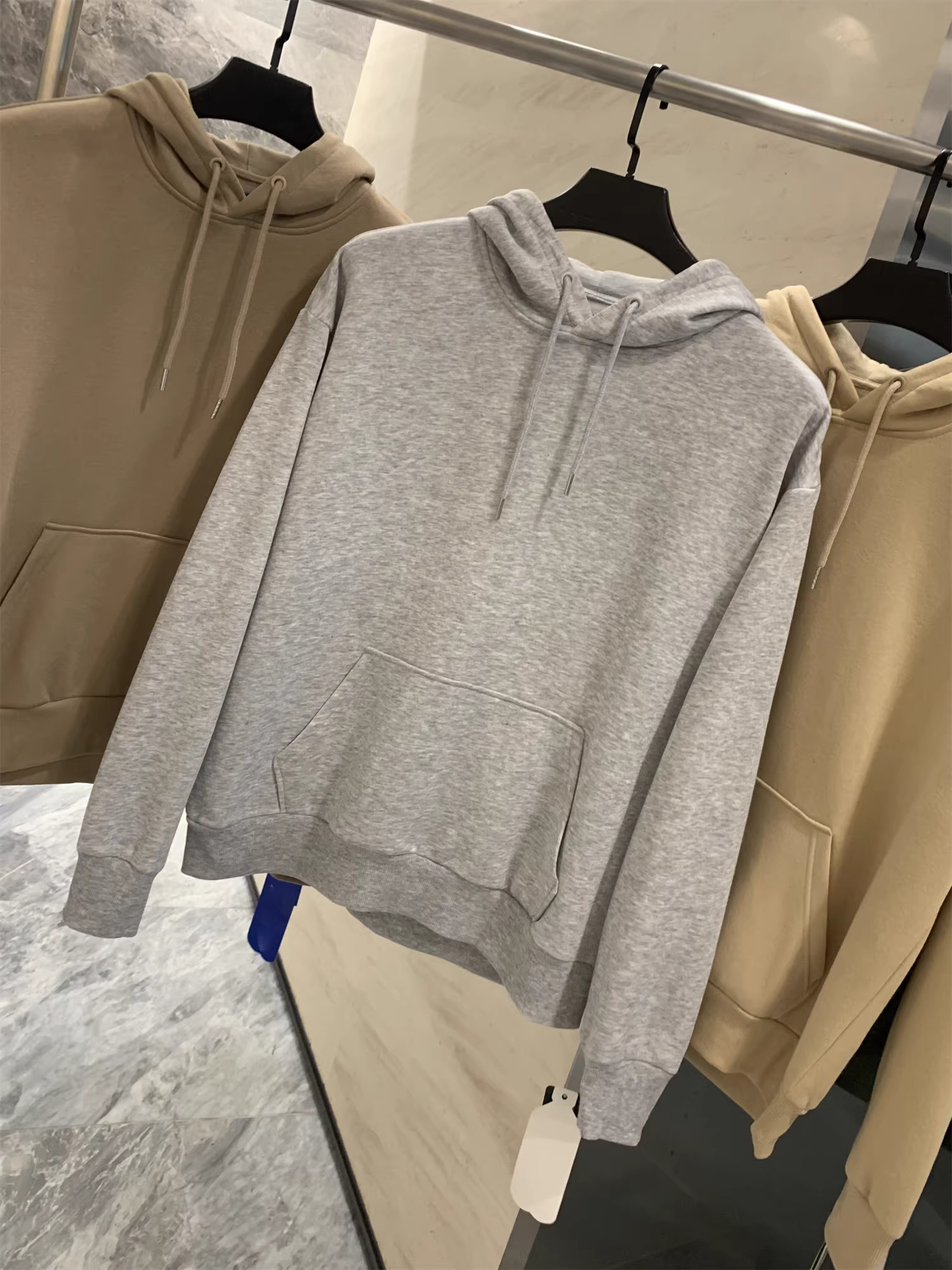 Don Quixote, trung tâm thương mại Mỹ, đặt hàng ngay! Áo hoodie len dệt kim mềm mại, lót lông cừu ấm áp mùa thu đông, kiểu dáng thời trang.