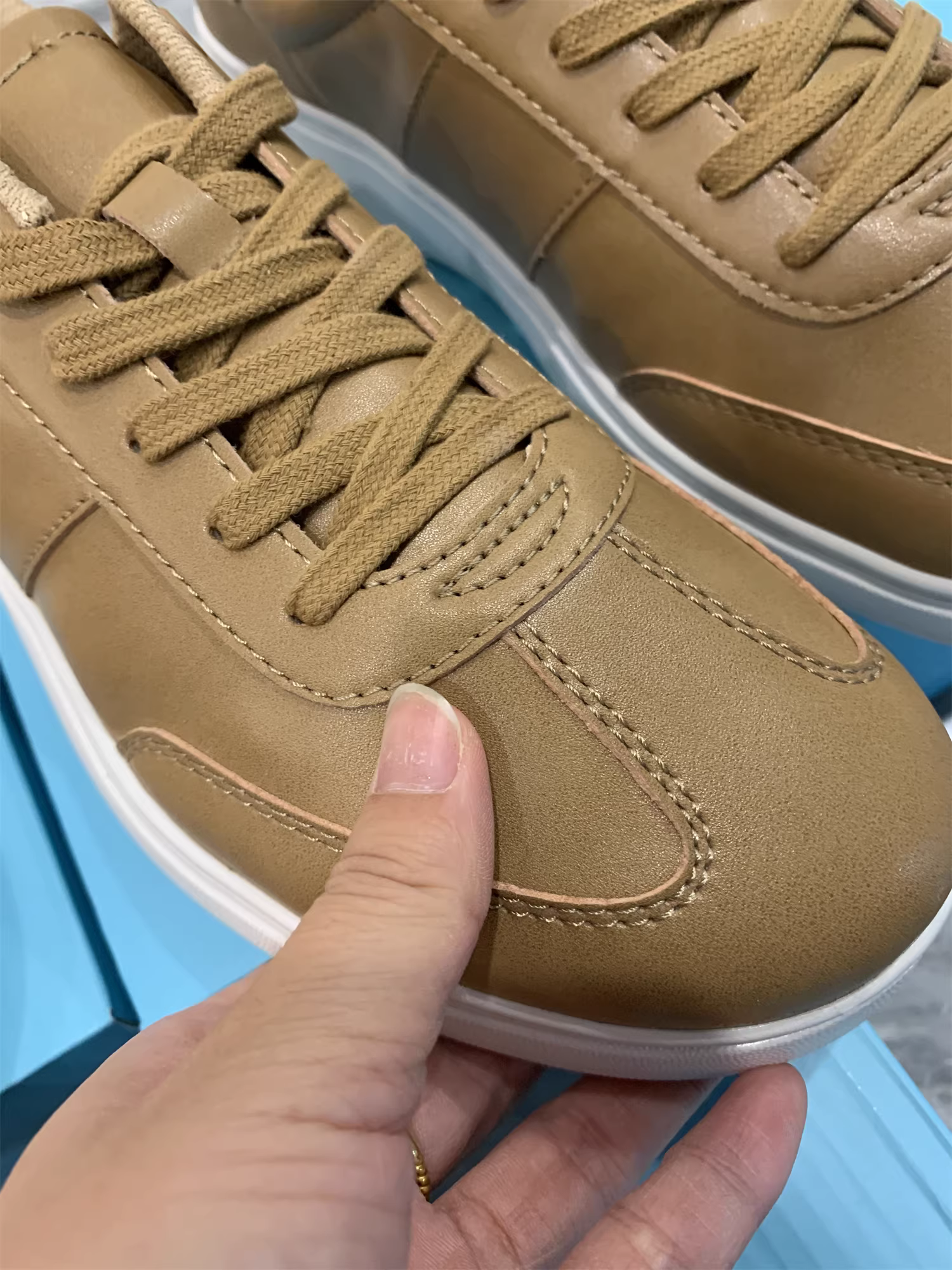 Đơn đặt hàng của công ty Don Quixote ODM! Da bò lớp thứ hai! Đế mềm êm ái, giày thể thao đơn giản và đa năng, giày sneaker dành cho nam.