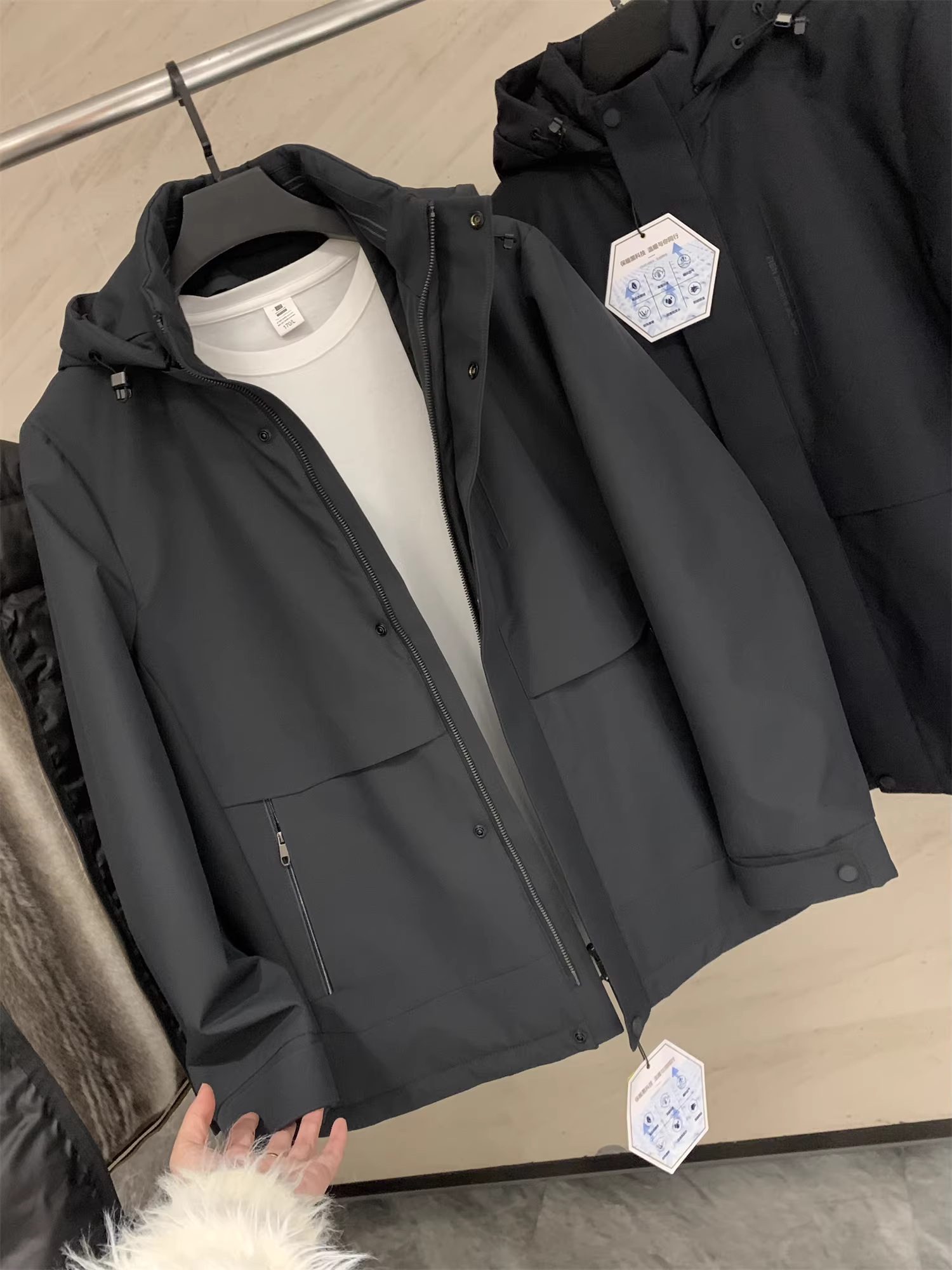 Don Quixote 3 trong 1! Có lớp lót tháo rời! Áo khoác phao dày dặn mùa đông dành cho nam, độ dày 90% lông ngỗng.