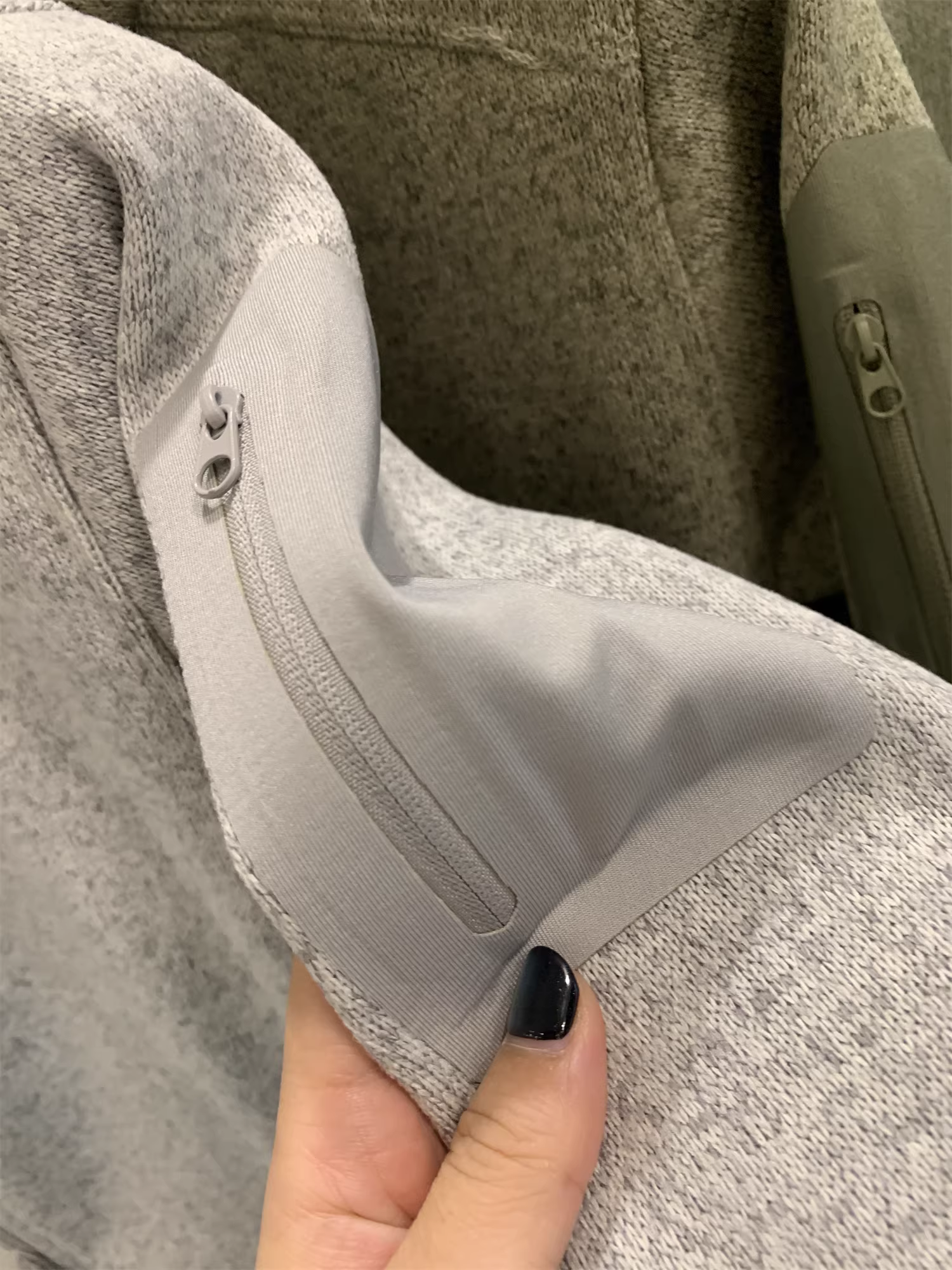 Loạt phim kinh điển về chuyến bay của Don Quixote! Áo khoác lông cừu cổ đứng thường ngày dành cho cặp đôi mùa thu đông.