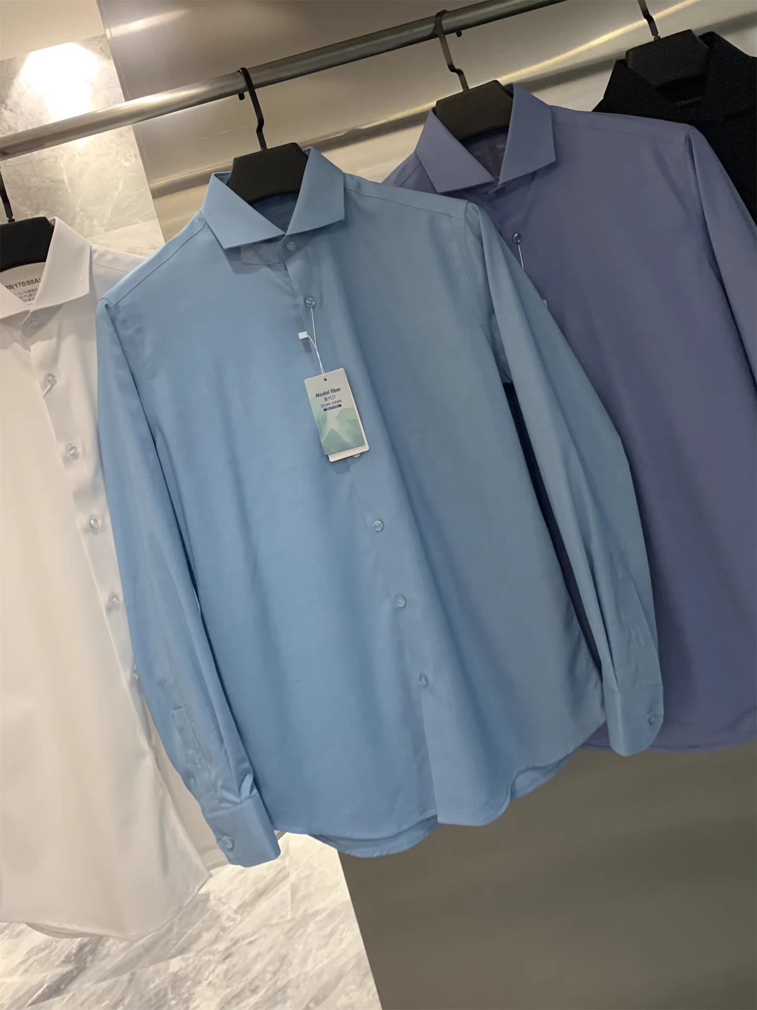 Don Quixote - Sự sang trọng nhẹ nhàng của Ý! Chất liệu Modal Lenzing! Áo sơ mi nam tay dài cổ Windsor, chống nhăn, co giãn, thoáng khí.