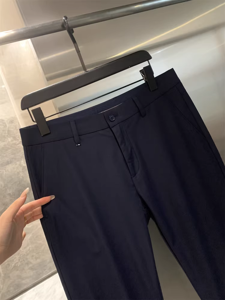 Don Quixote Light Business Casual! Quần âu nam mùa hè mềm mại, thân thiện với làn da, thoáng khí, đa năng.