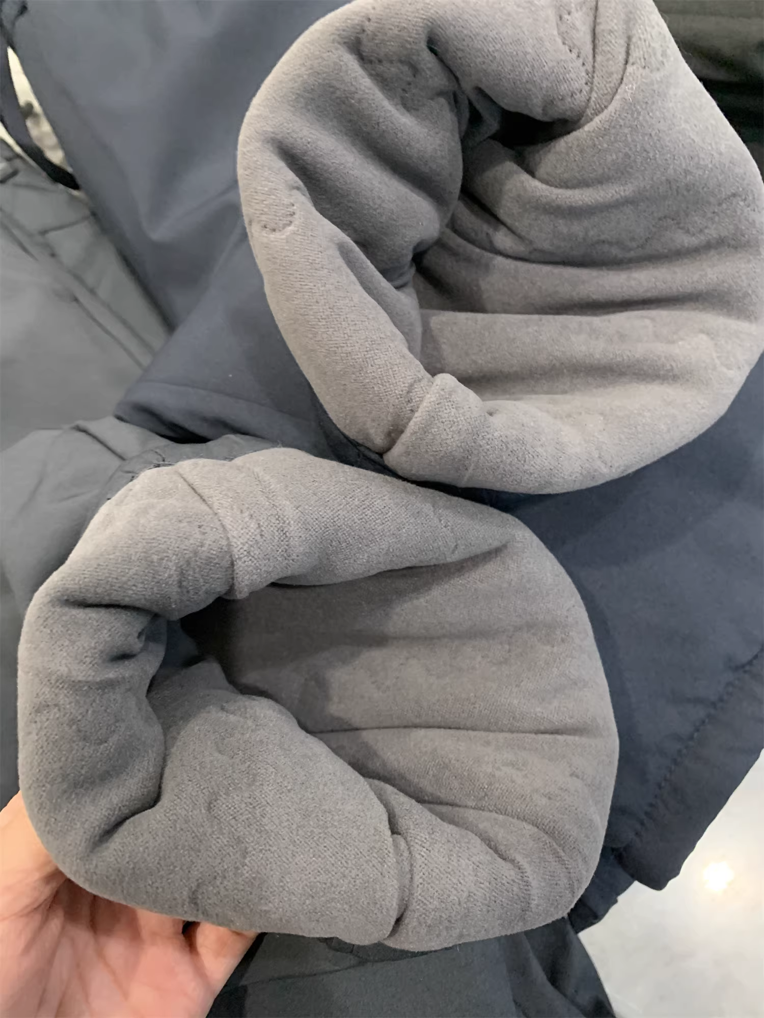 Don Quixote, một chiếc dành cho mùa đông! Quần nam phong cách năng động ngoài trời mùa thu đông, màu trơn, ống thẳng, lót lông cừu, ấm áp, kiểu dáng thường ngày.