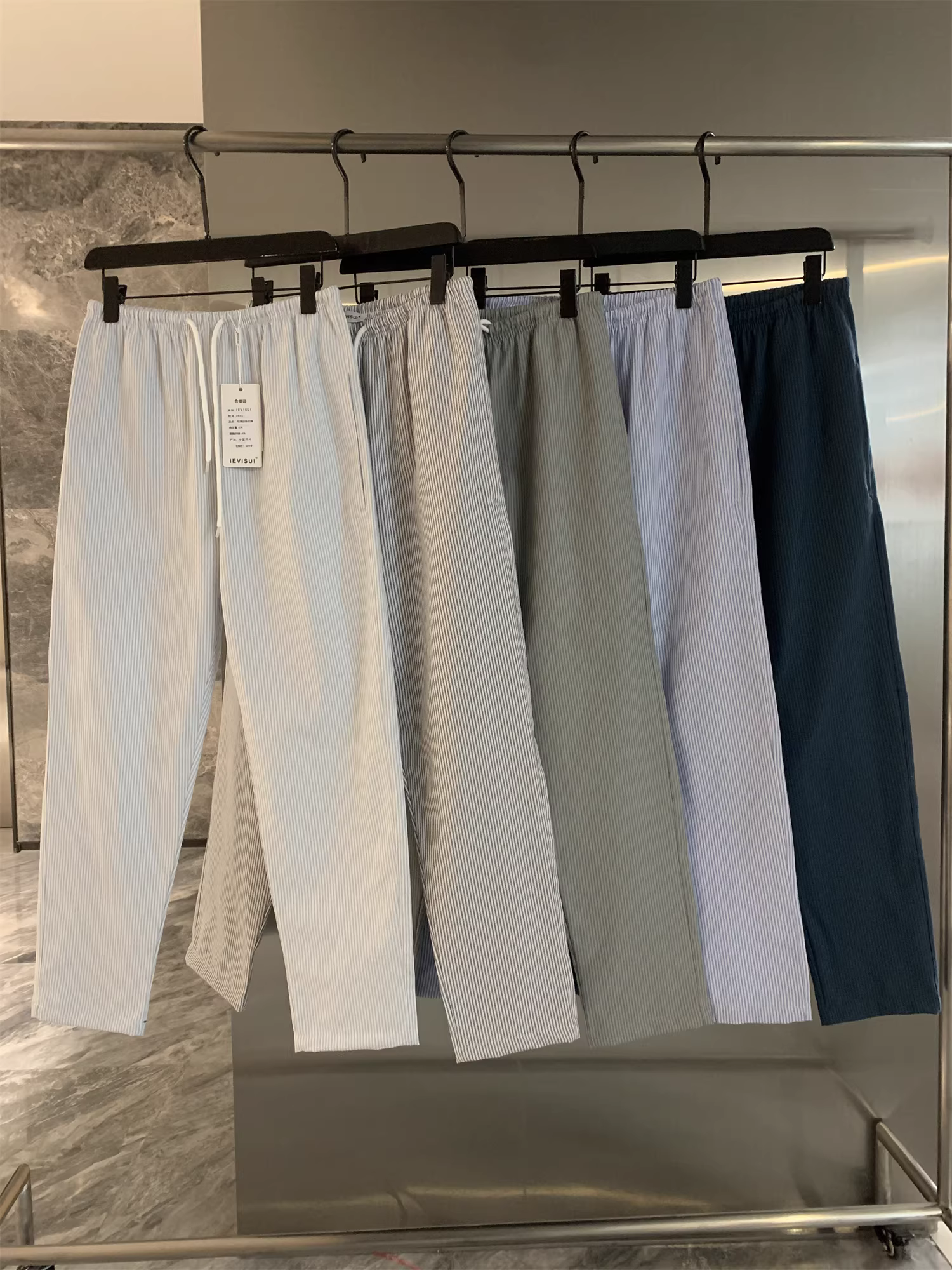 Don Quixote theo phong cách Nhật Bản! Quần cotton pha sọc dọc thoáng khí dành cho nam, quần ống đứng, lưng thun, quần thường ngày, quần thời trang