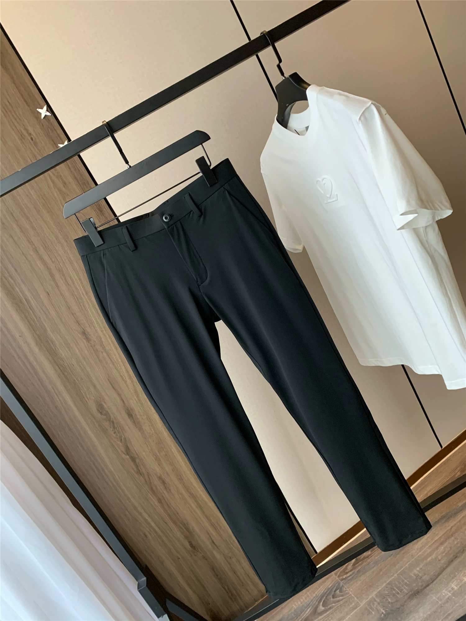 Đơn đặt hàng của Don Quixote Company! Quần dài nam công sở chất liệu lụa sữa mềm mại, thoáng khí, co giãn, mùa xuân/hè